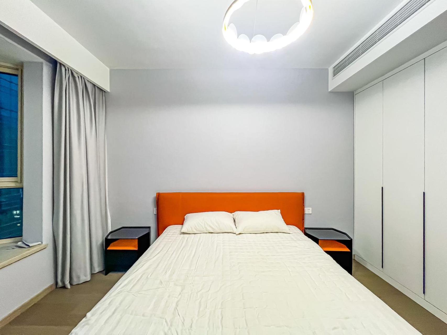 Eastern Hub - XinTianDi Branch Super Luxury 4 Bedrooms 3 Bathrooms Premium Quality Apt
