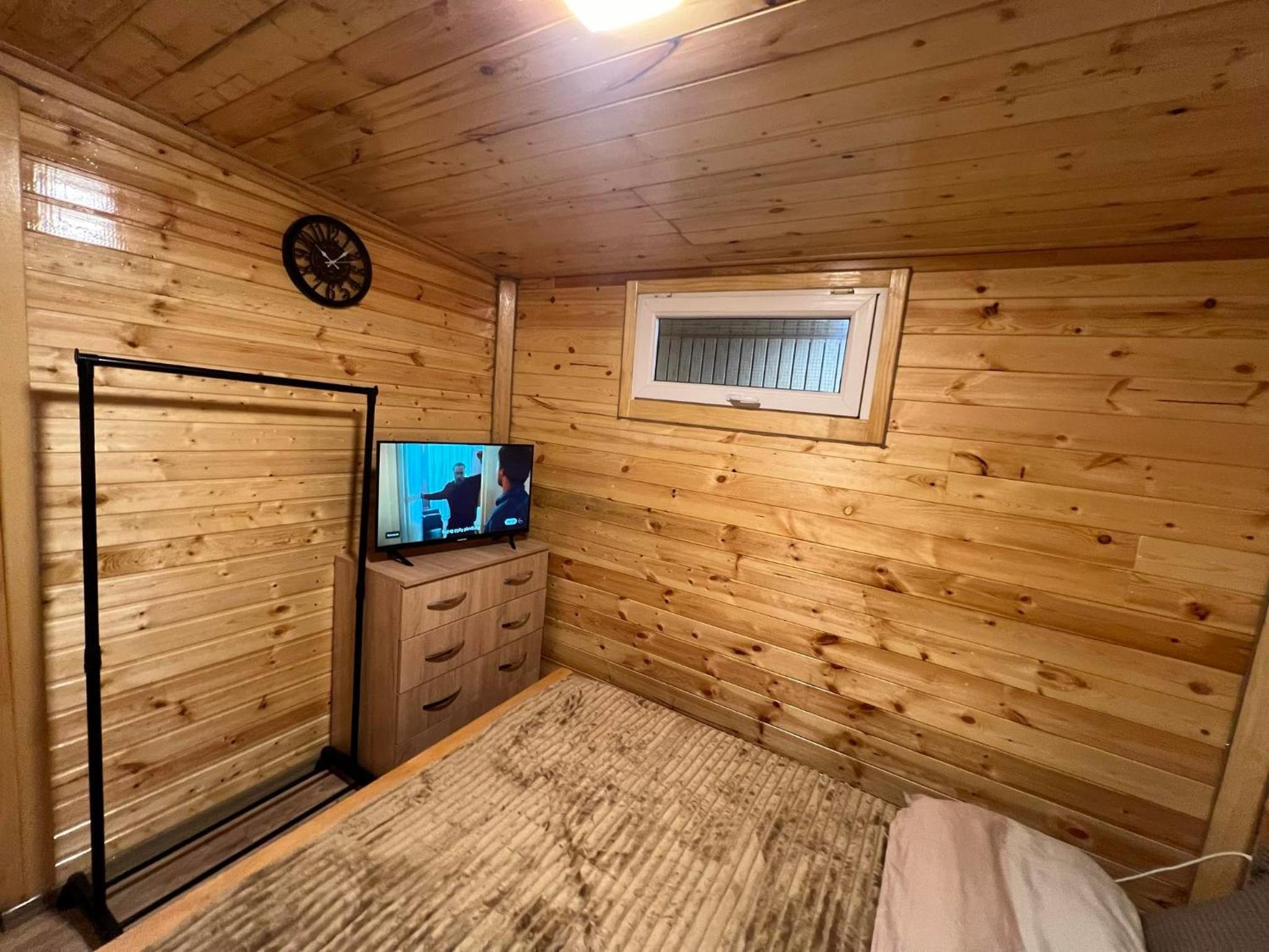 Wooden house Gariba Tbilisi view 3