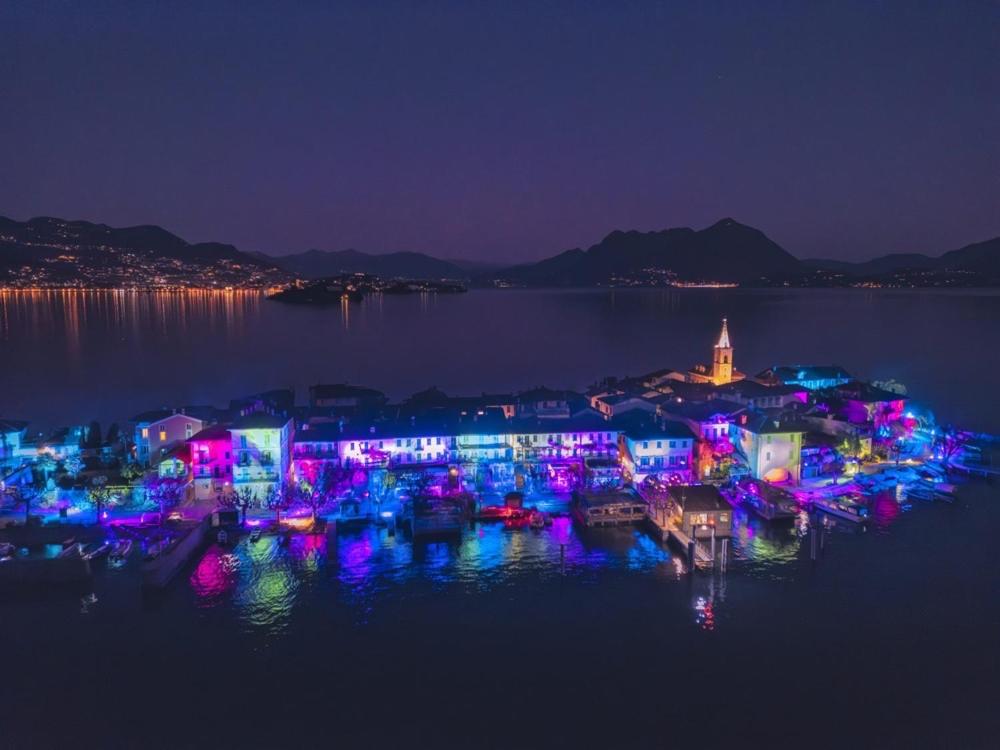 Appartamento vista Lago, giardino spiaggia a Stresa vista Isole Borromee e Golfo Borromeo - STRESAFLAT
