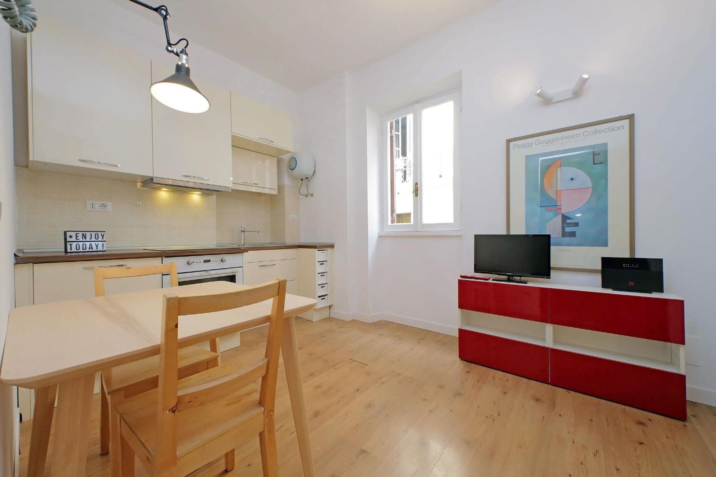 Caprareccia In Monti by Halldis