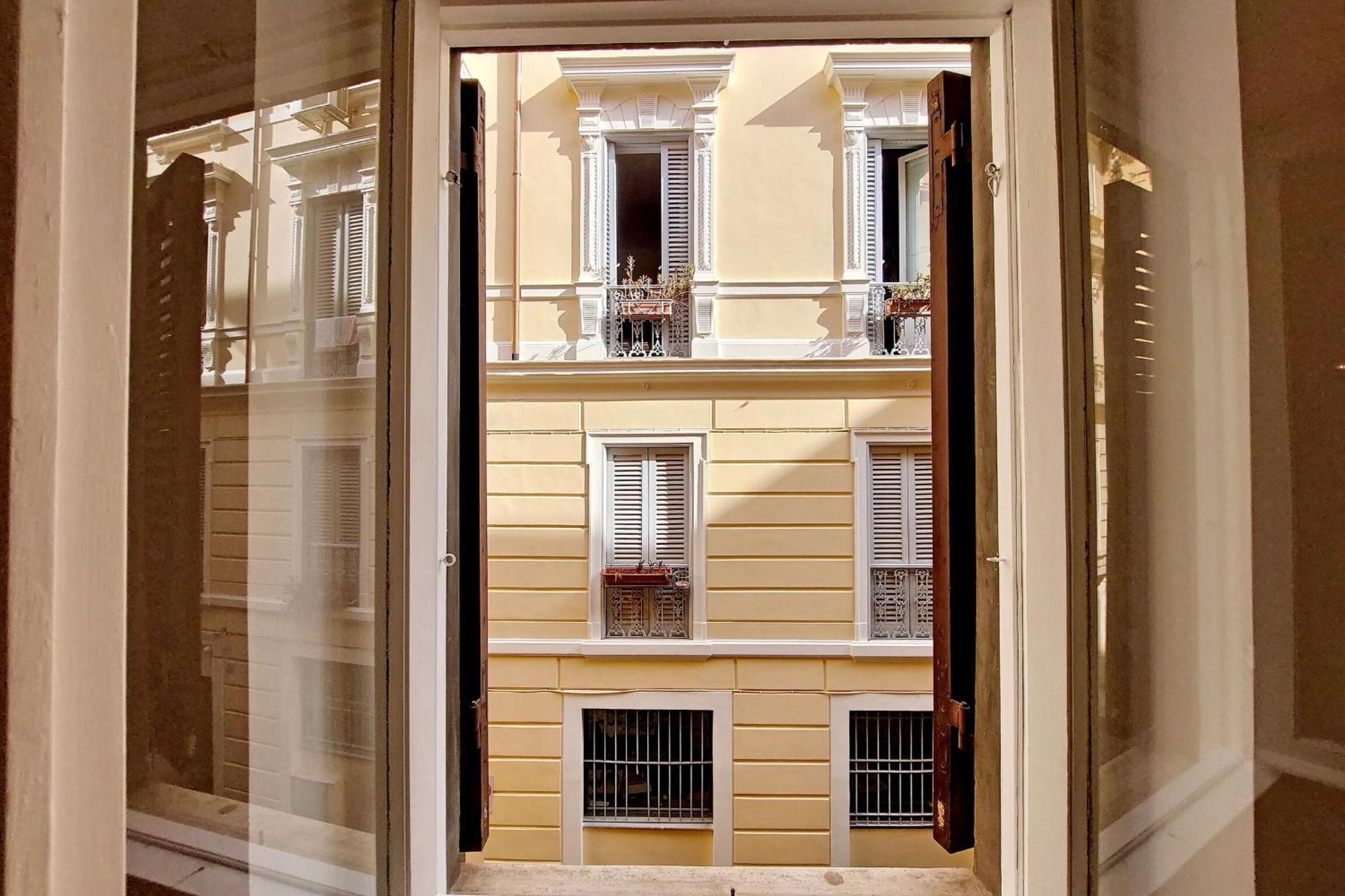 Caprareccia In Monti by Halldis