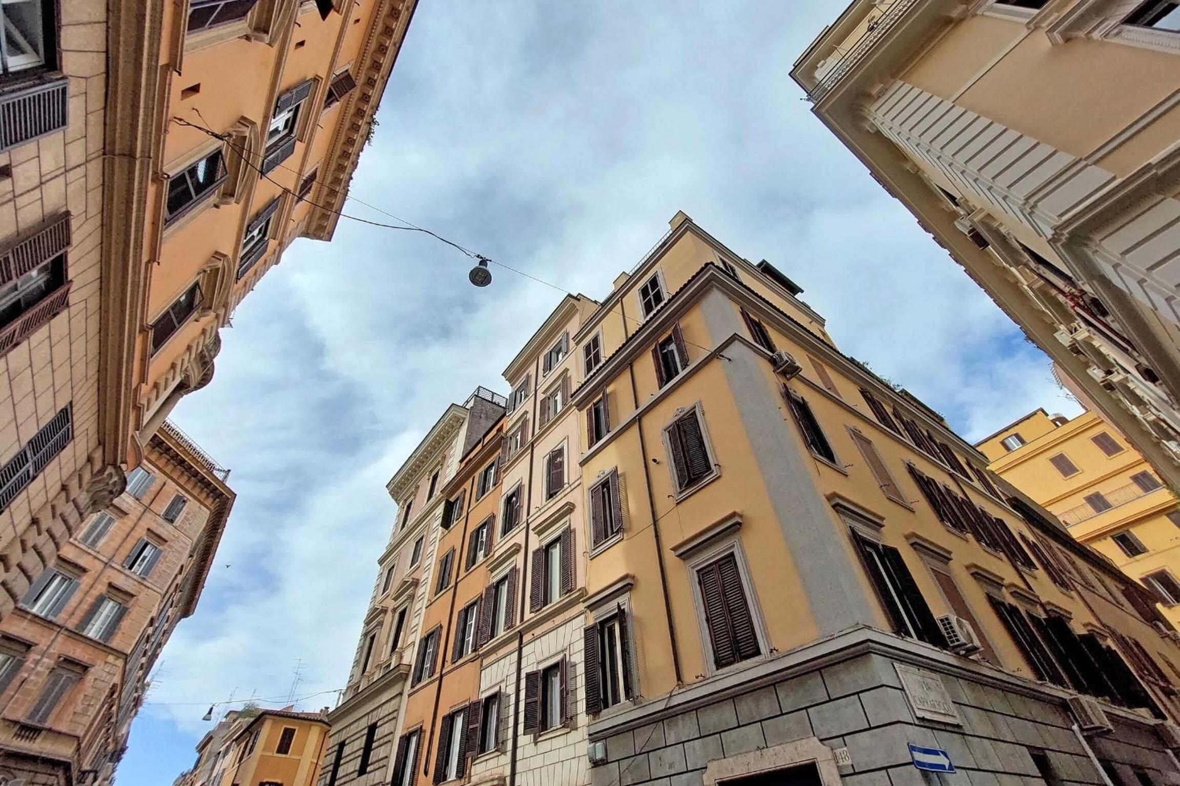 Caprareccia In Monti by Halldis
