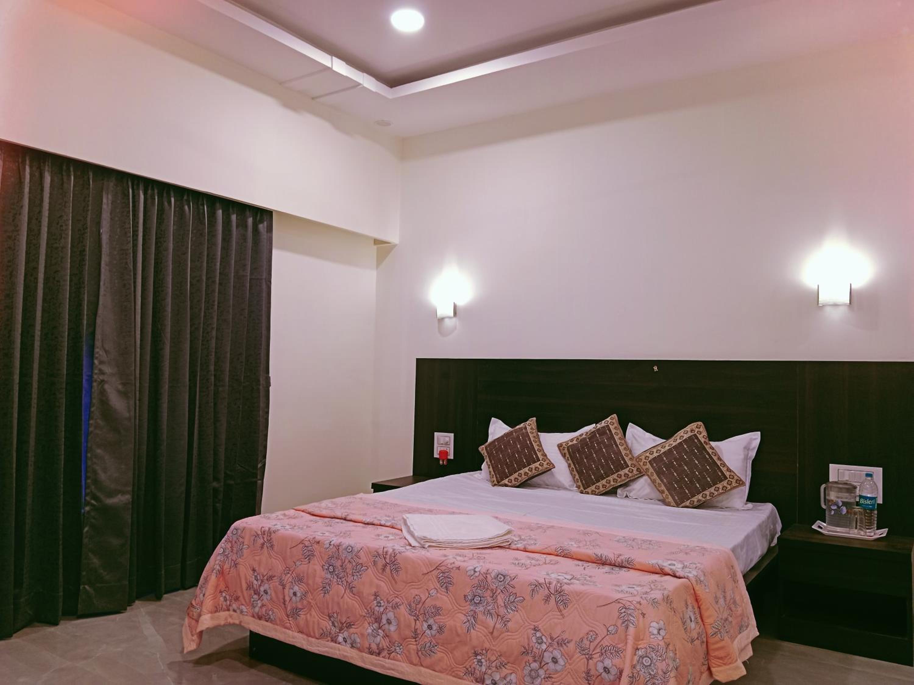 Dattatray Hollydays 3bhk with balcony isolated