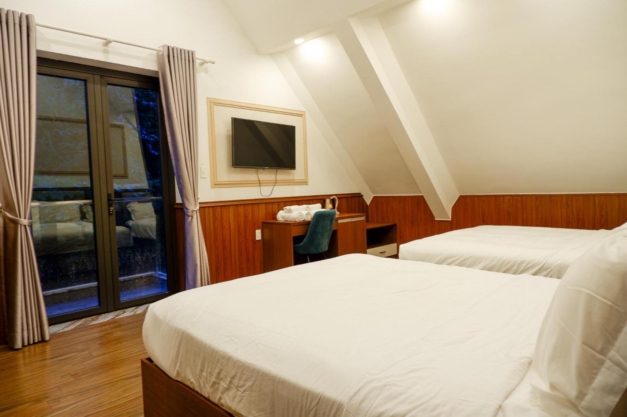 Faru Villa Dalat - 8 bedrooms with BBQ outdoor view 5