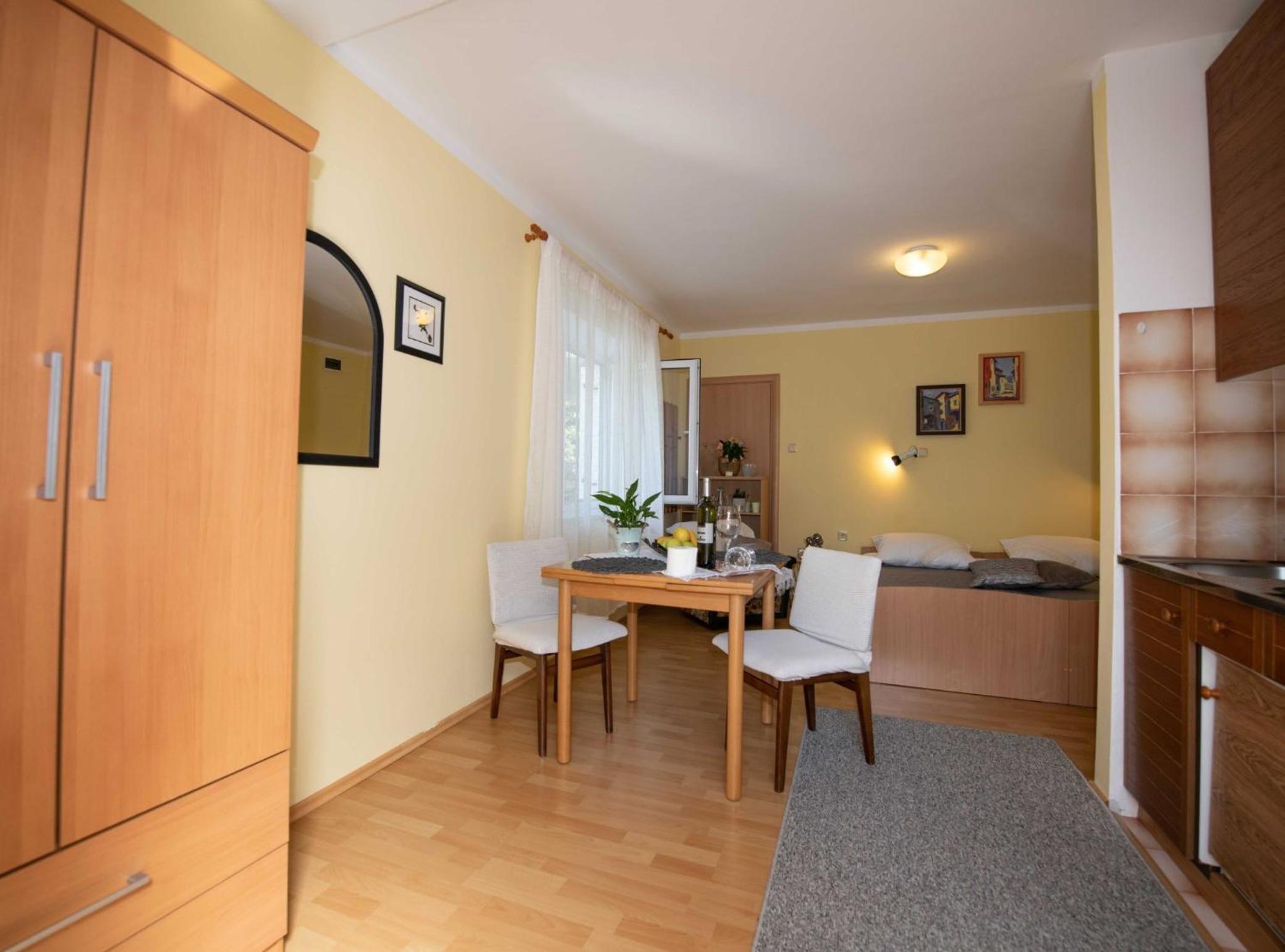 Elegant Opatija Apartments with Terrace