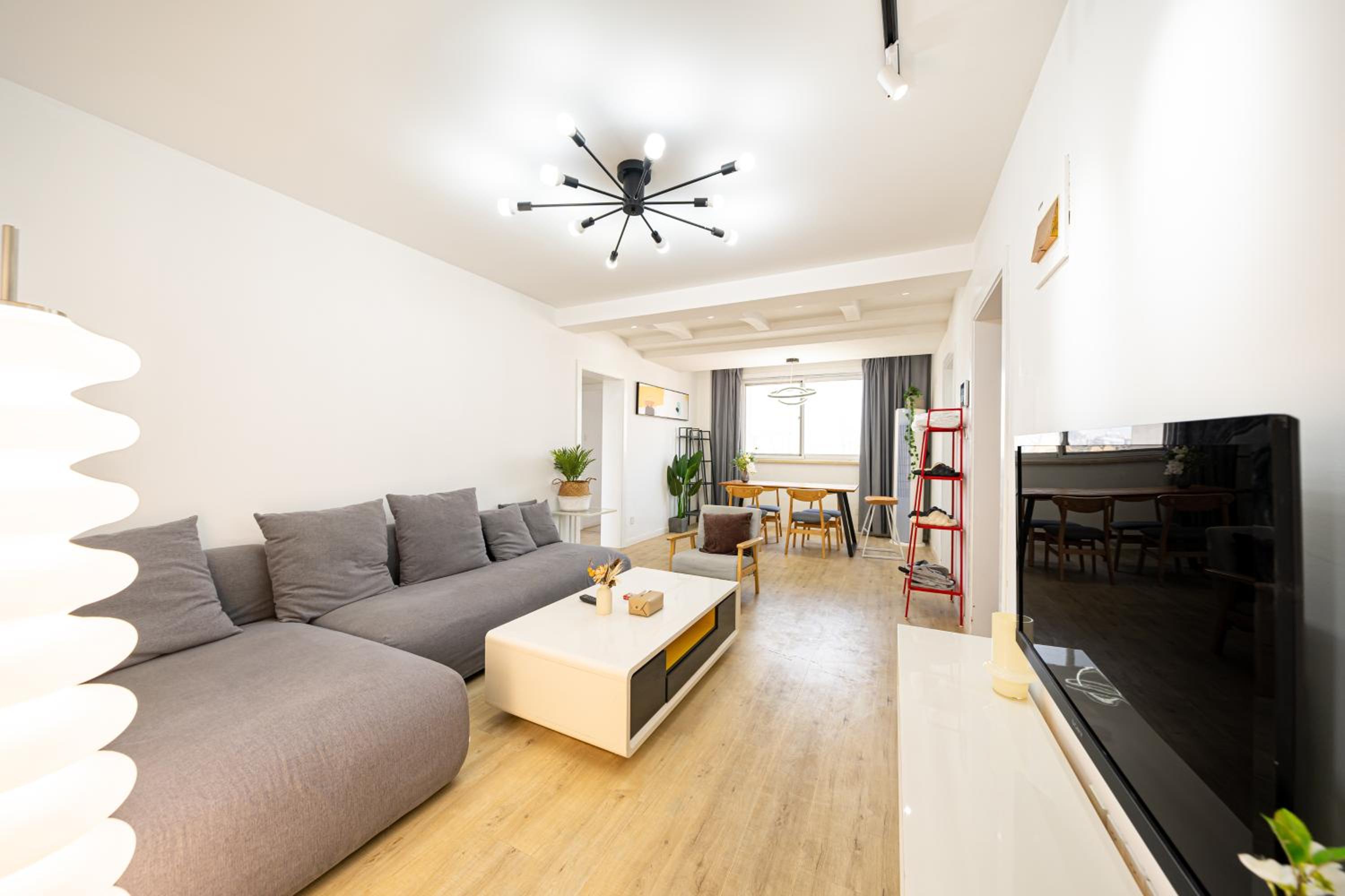 JinAn Apt,3 bedrooms,2 bathrooms,Jing'an District