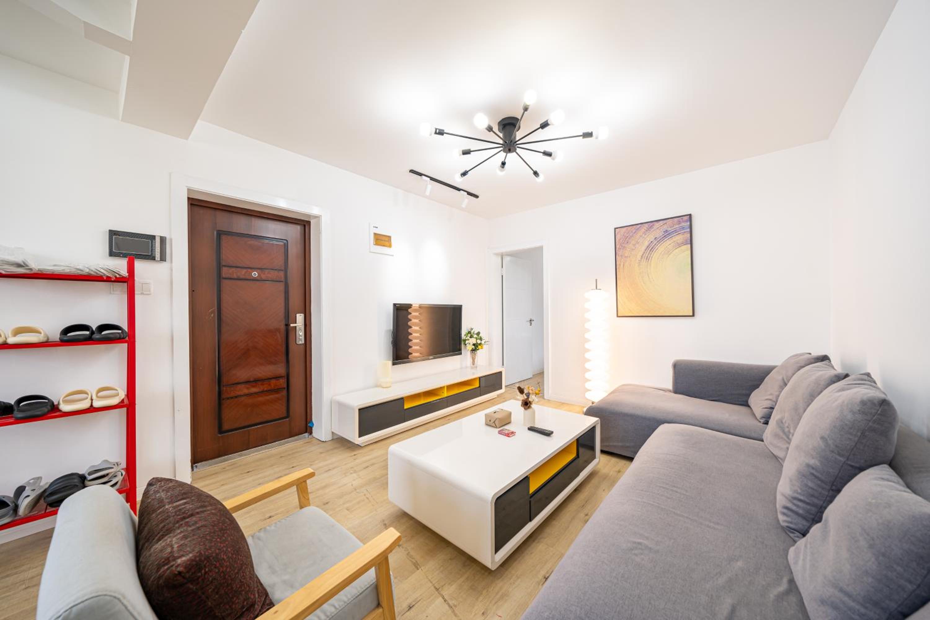 JinAn Apt,3 bedrooms,2 bathrooms,Jing'an District