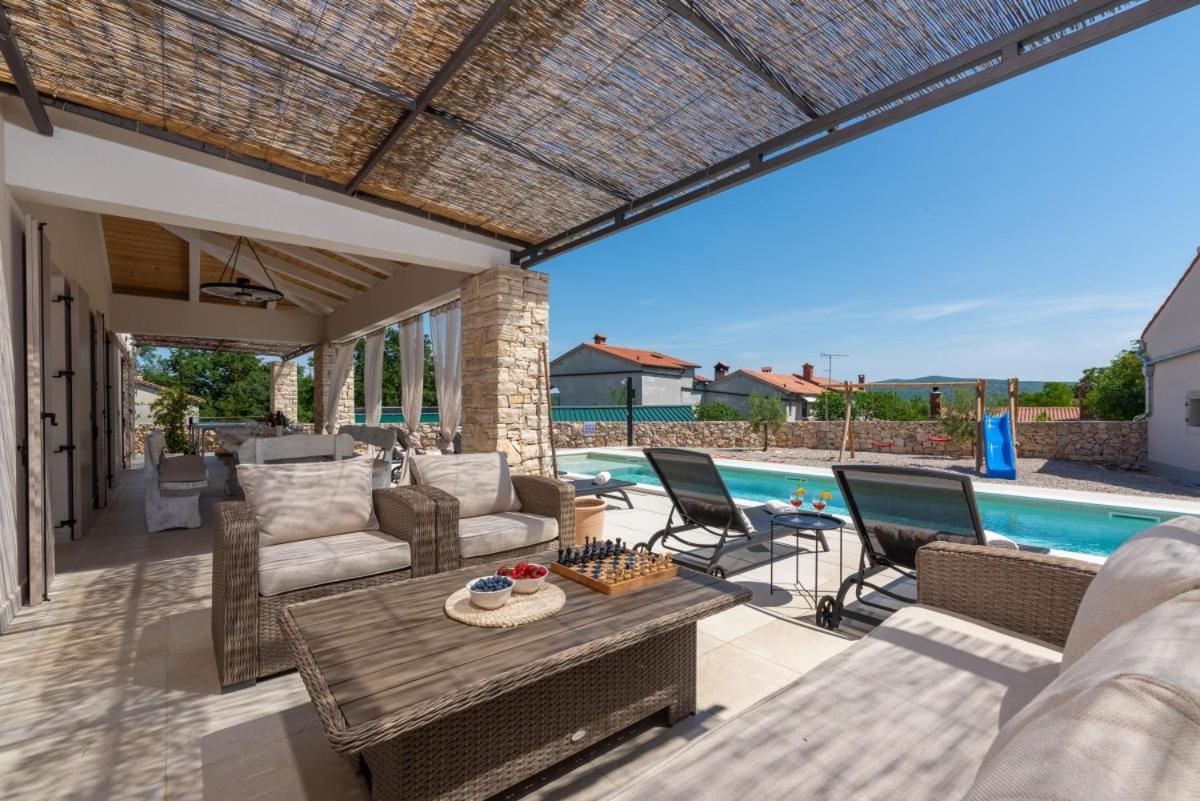 Villa Batelica in Sveti Bartul - Haus für 8 -10 Personen view 4