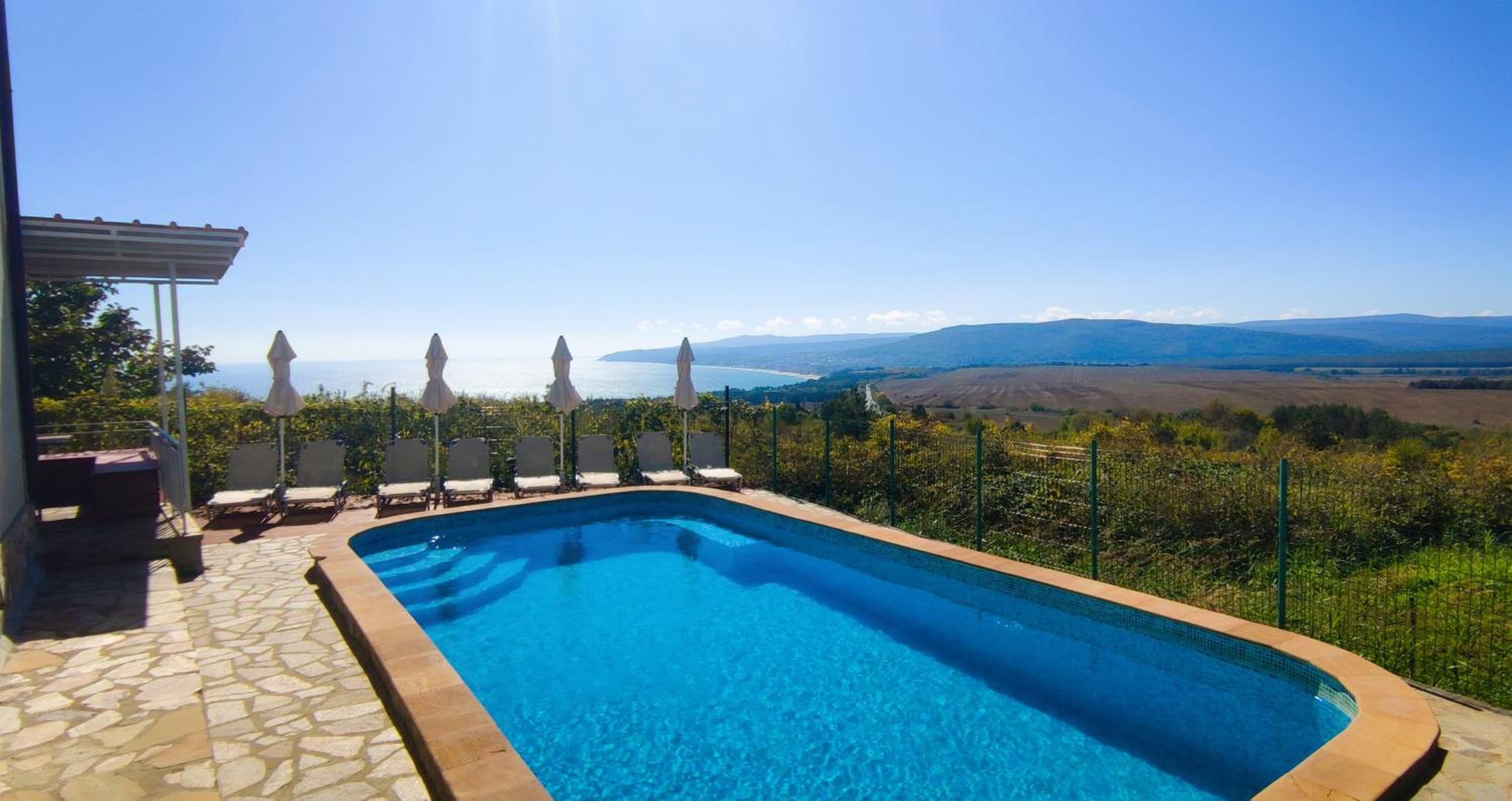 Villa Meraki