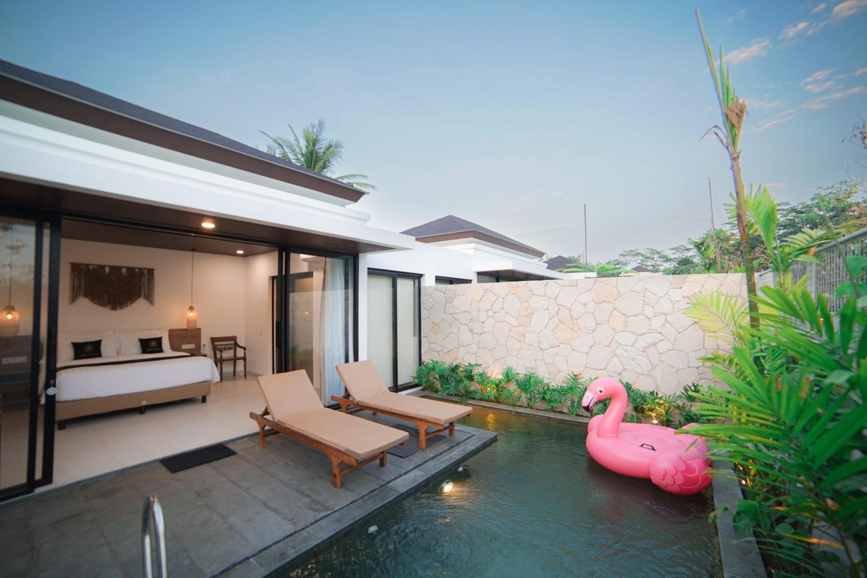 Ubu Villa Amarta in Yogyakarta view 3