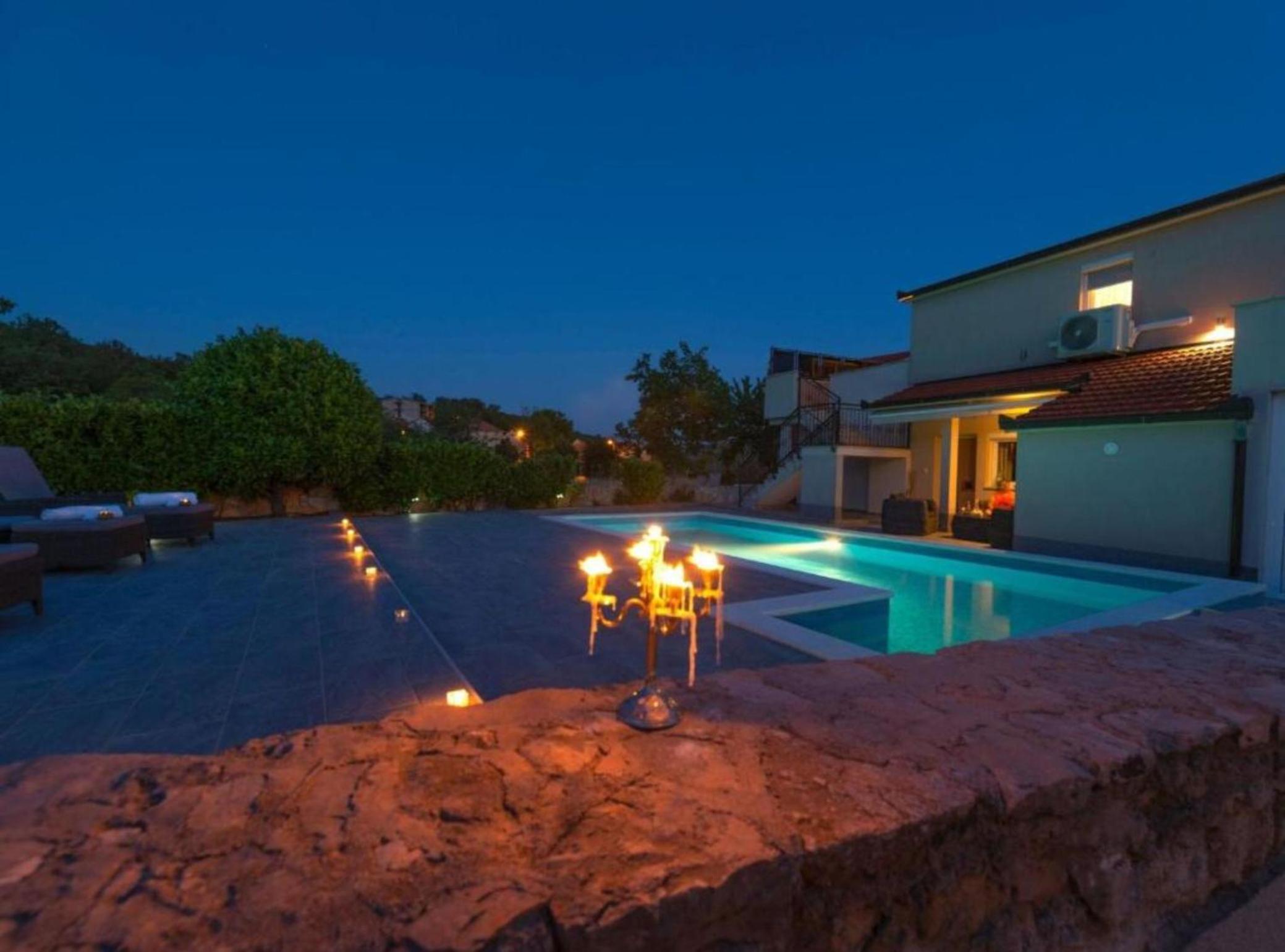Charming Villa Peso