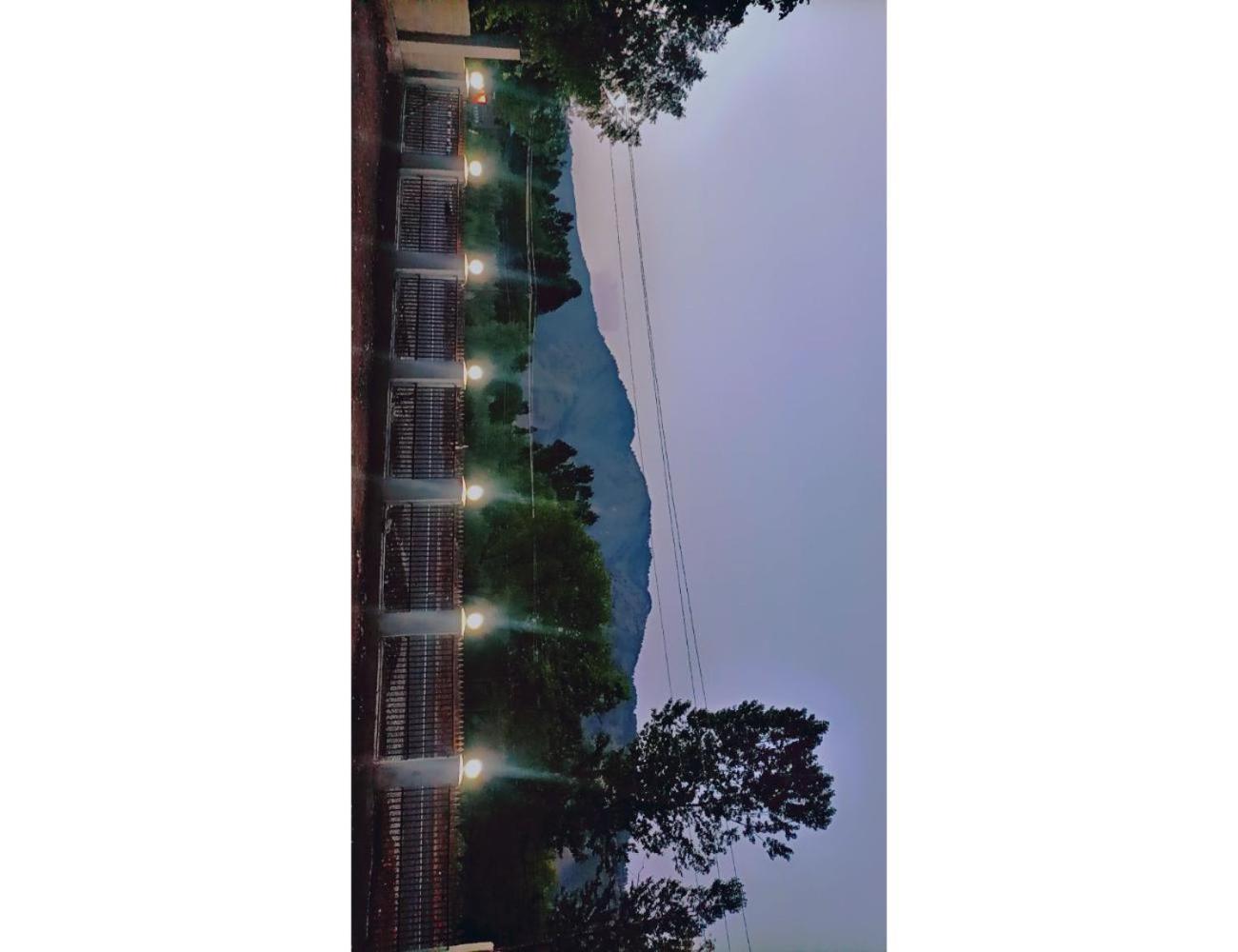 Knight View Hotel, Kokernag view 3