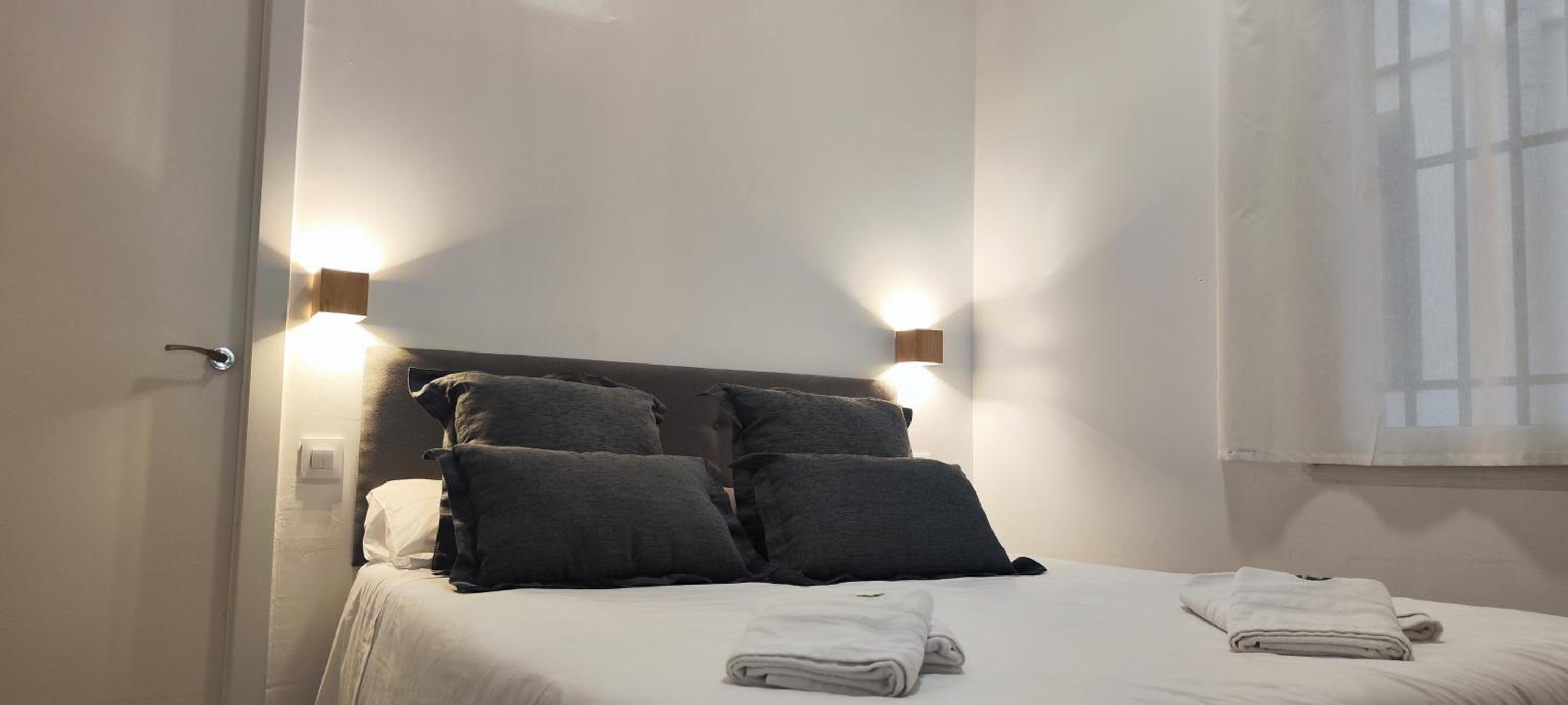 Apartamento entero Junto a Cuatro Caminos con licencia del Ayto de Madrid
