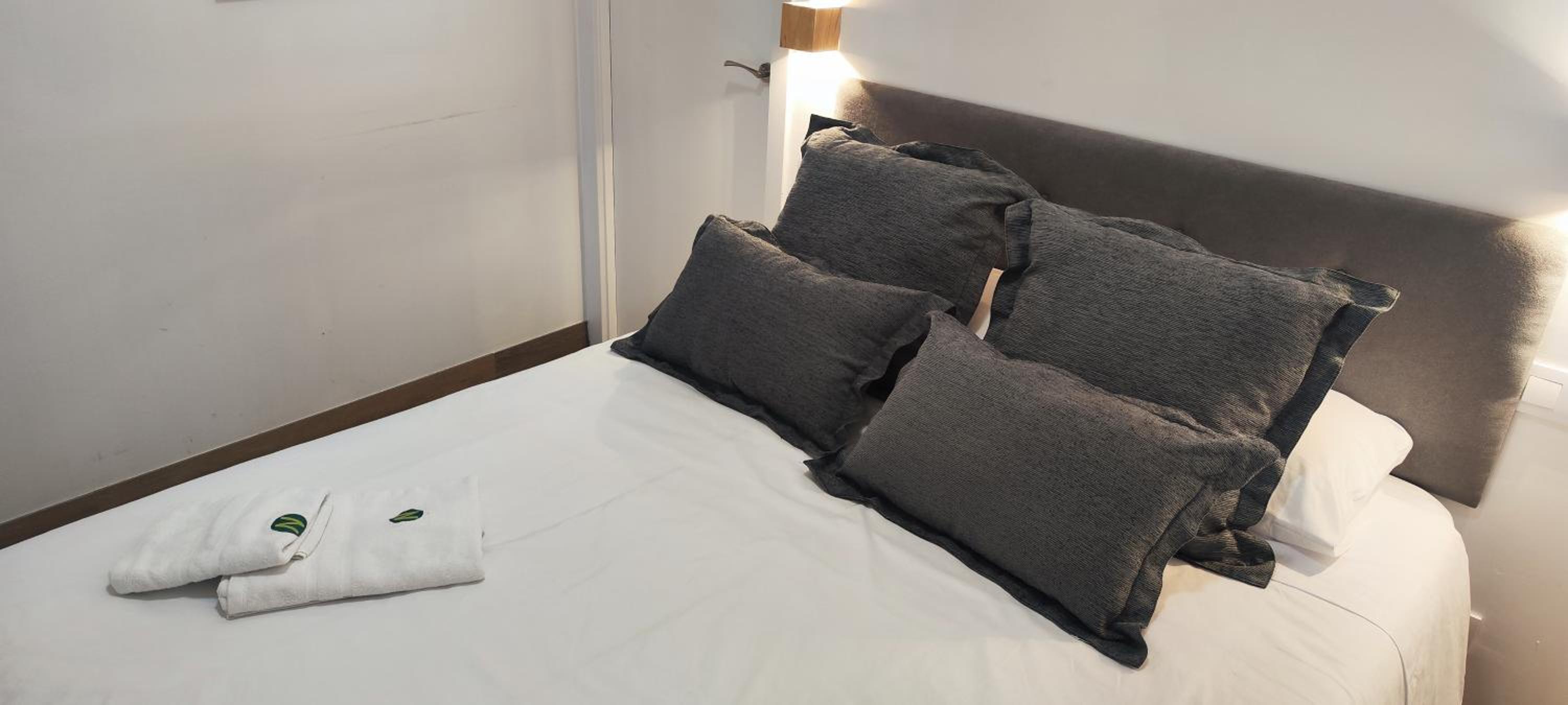 Apartamento entero Junto a Cuatro Caminos con licencia del Ayto de Madrid