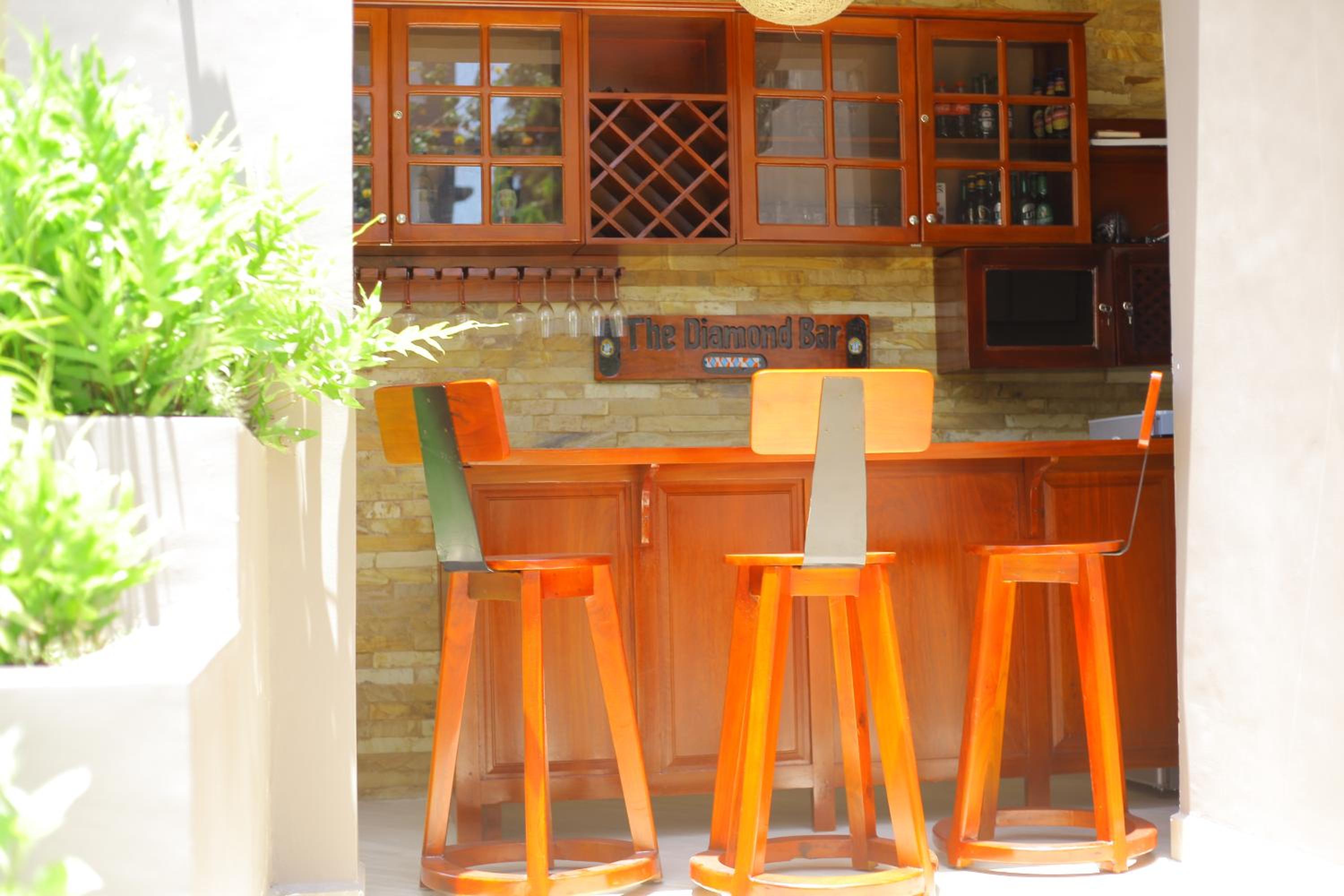 Jacomo Residences