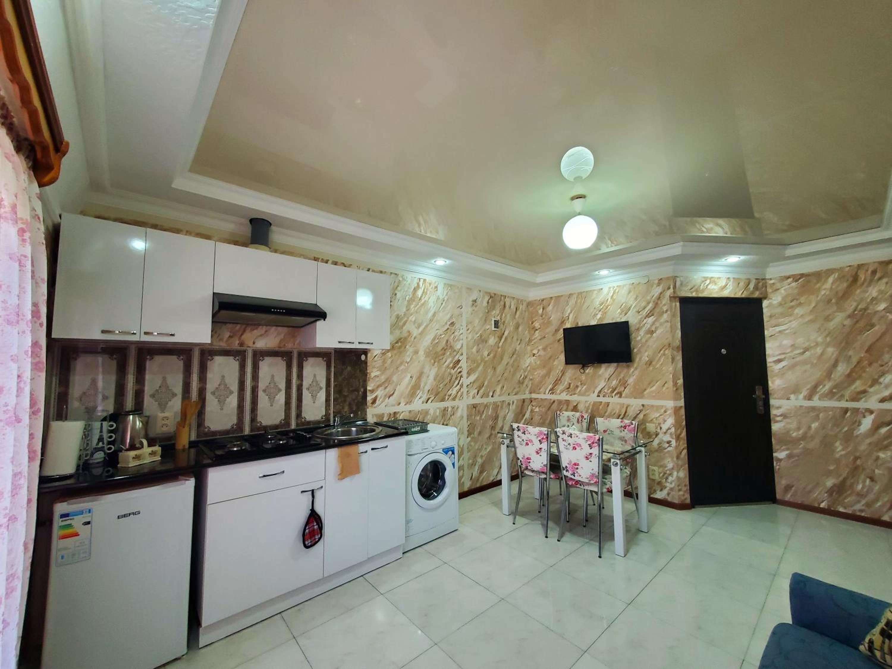Guests Hausse SHARM