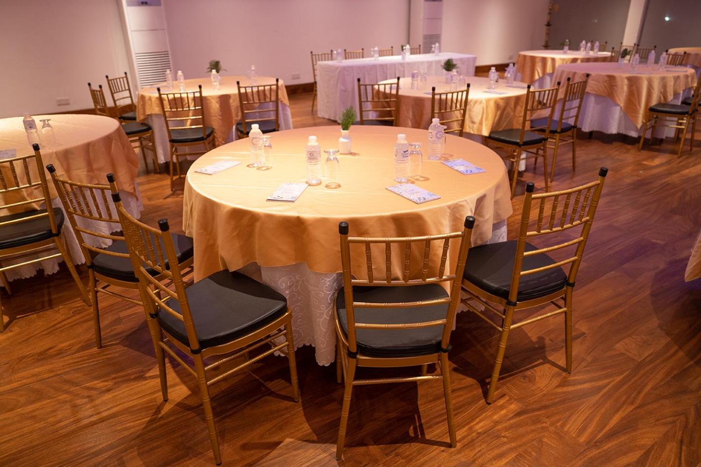 Hotel Good wood Airport Hotel - Image 1