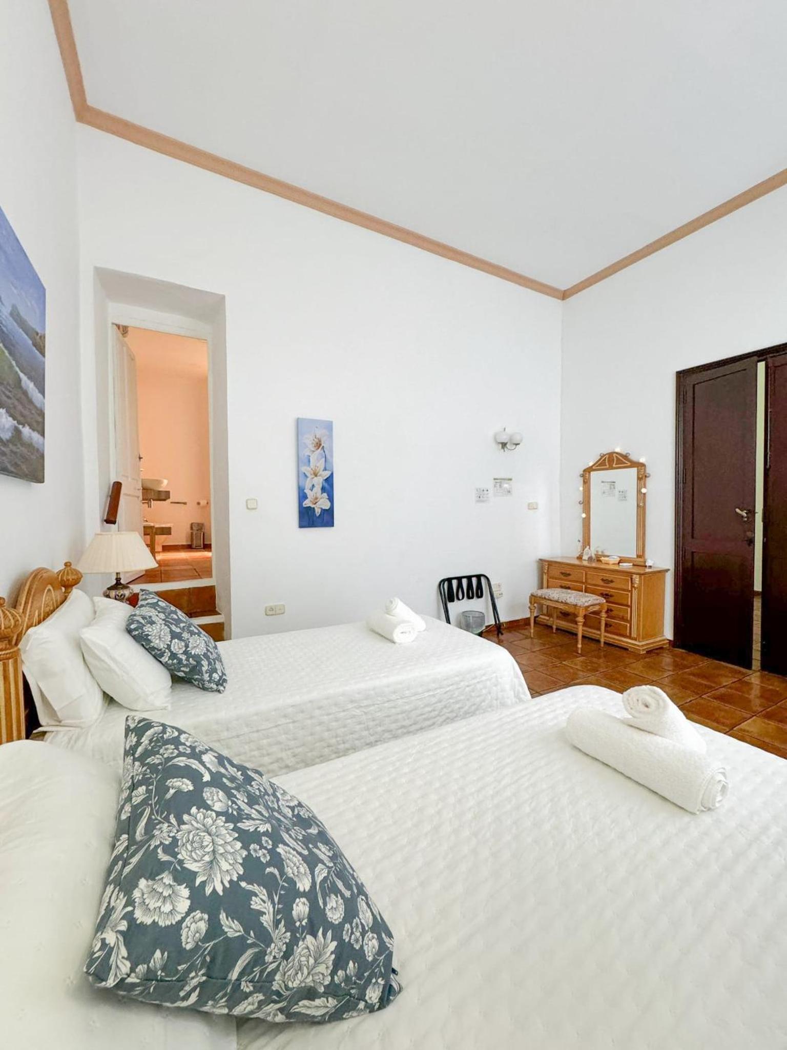 Garden Suites Xativa Casa Rural