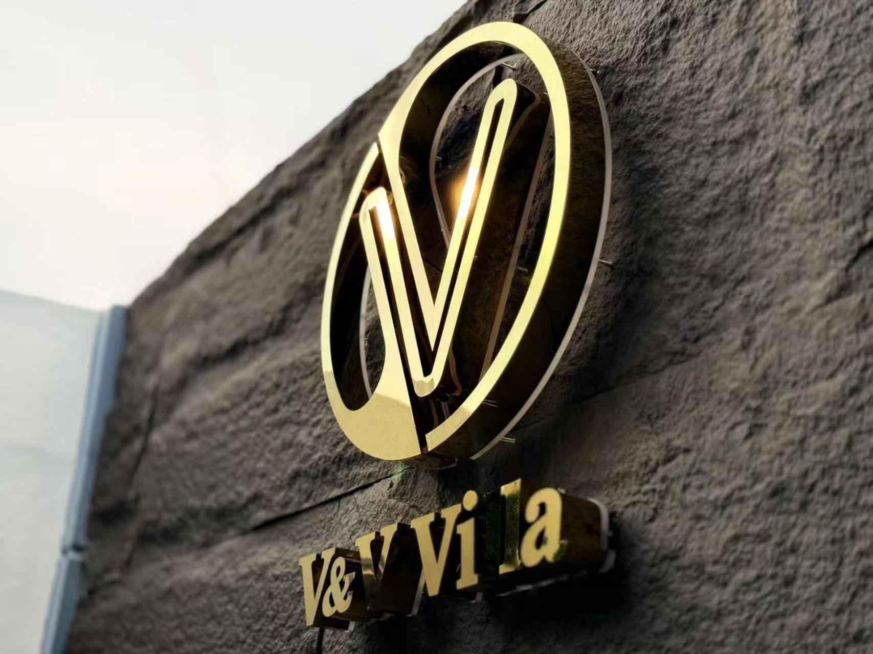 VVVilla