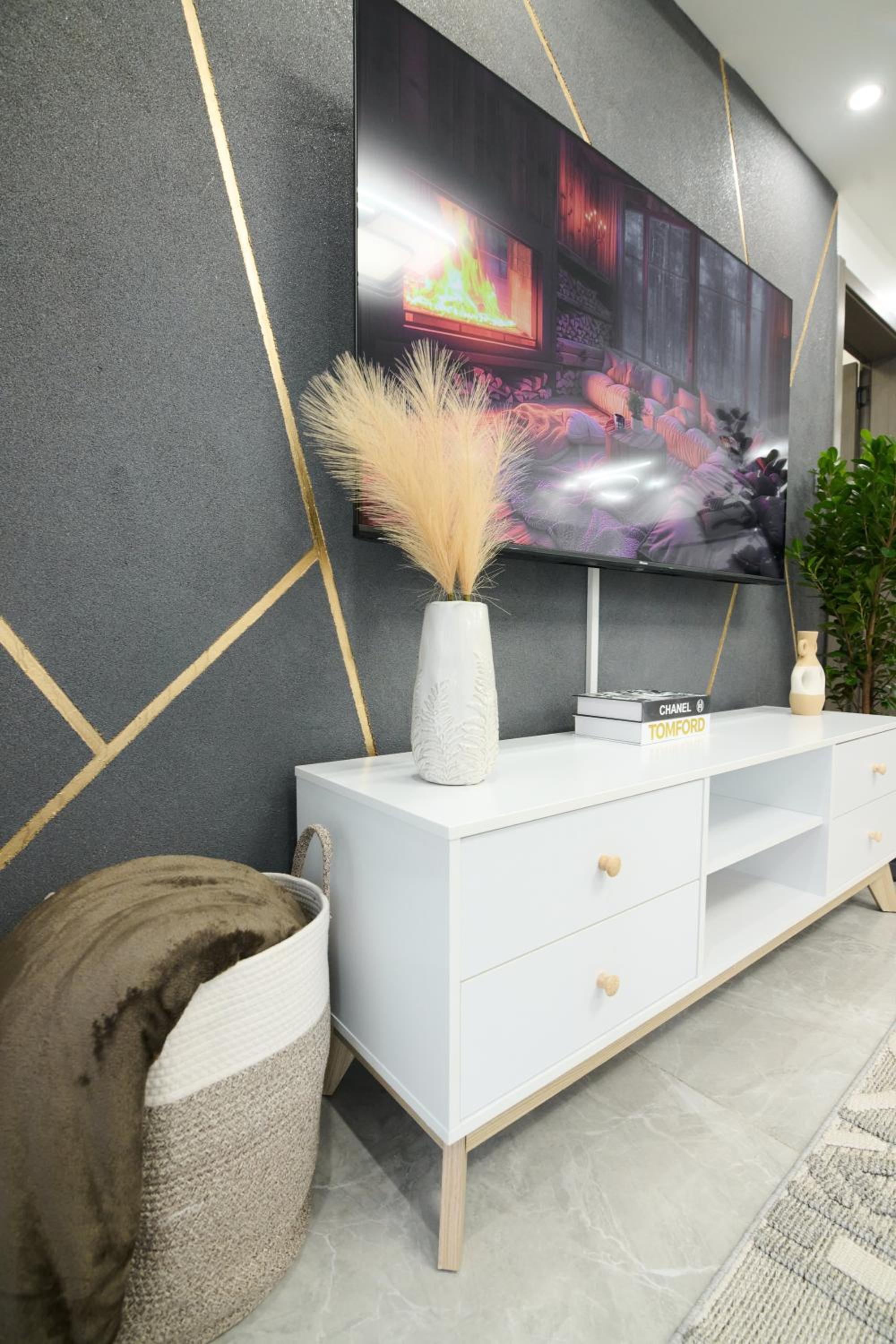 Luxury and Modern 2 Bdr