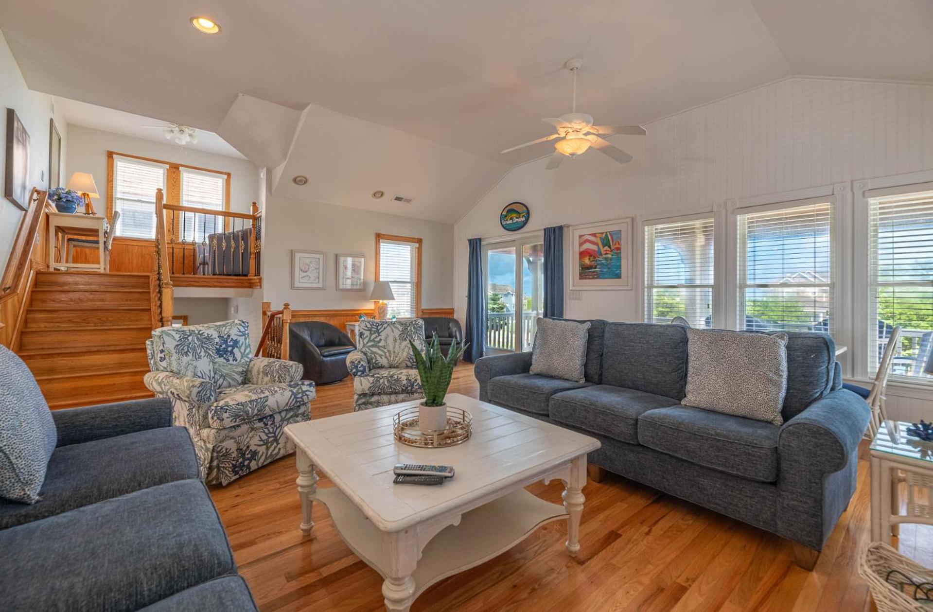 Carolina Dreamin' - Nags Head, Private Beach Access w/Parking Passes, Pool, Hot Tub, Pool Table, Pets OK view 2