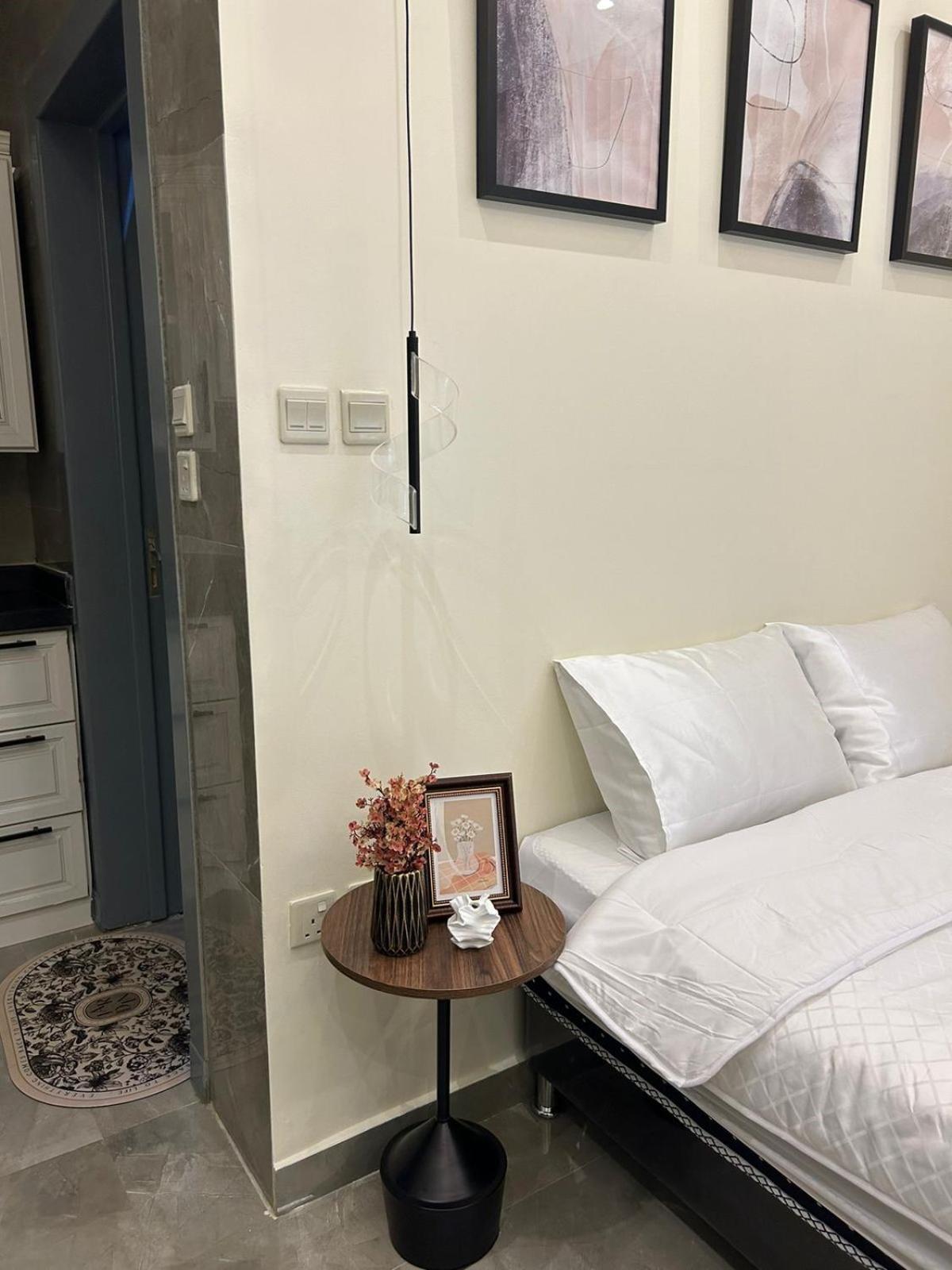 Cozy Studio self check-in