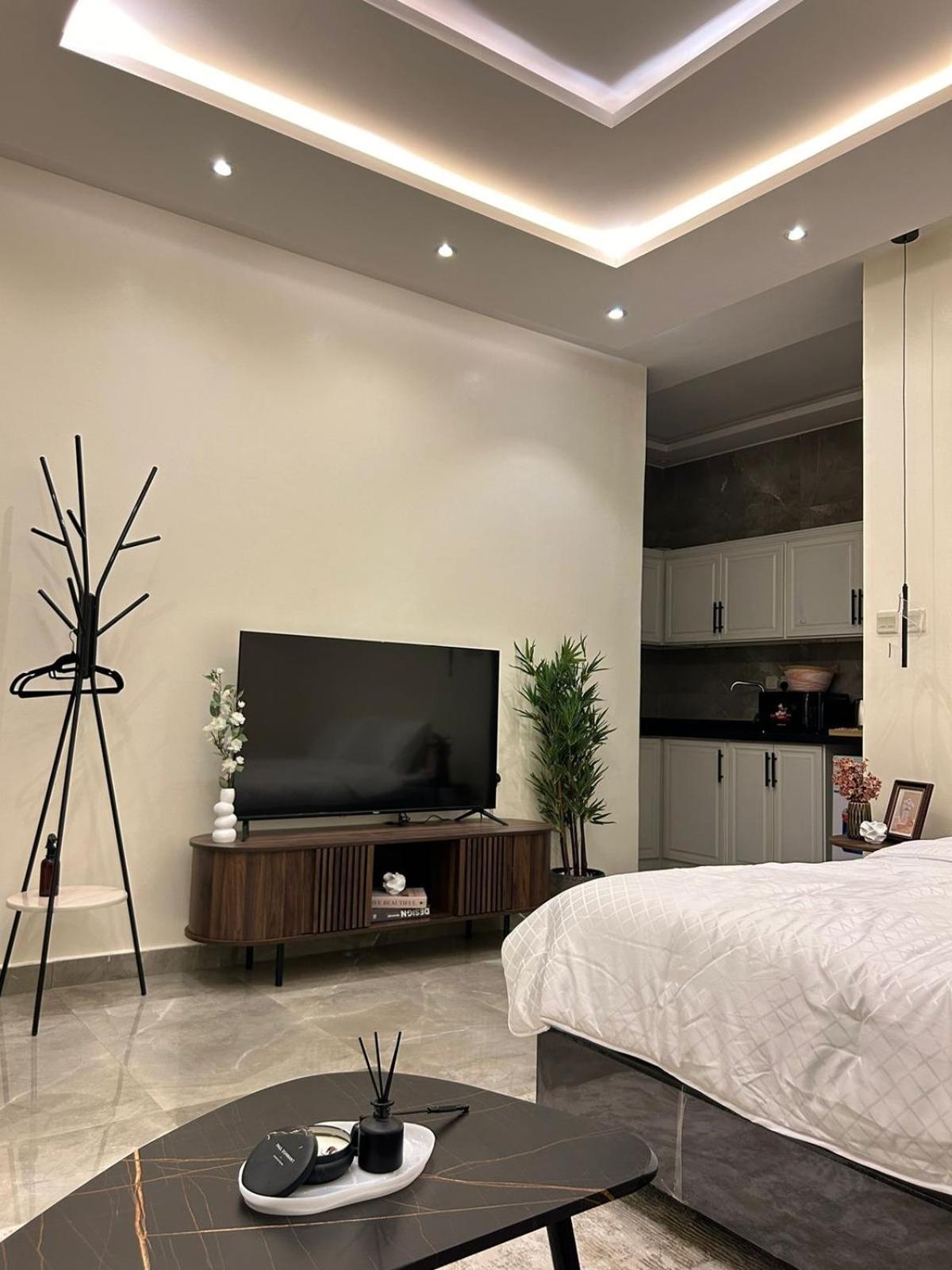Cozy Studio self check-in