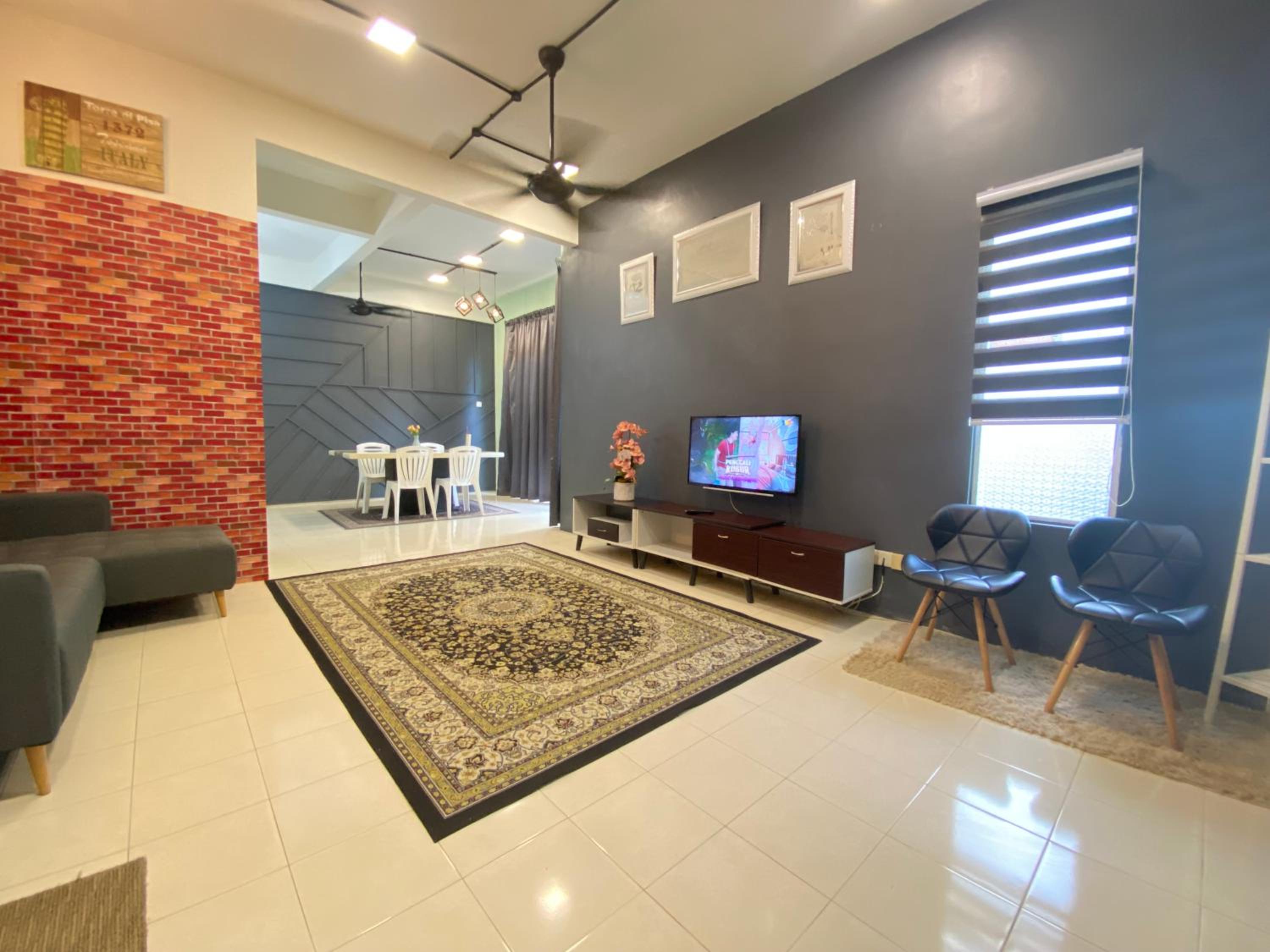 Deandra Homestay- WiFi-Aircond-Dryer photo 4
