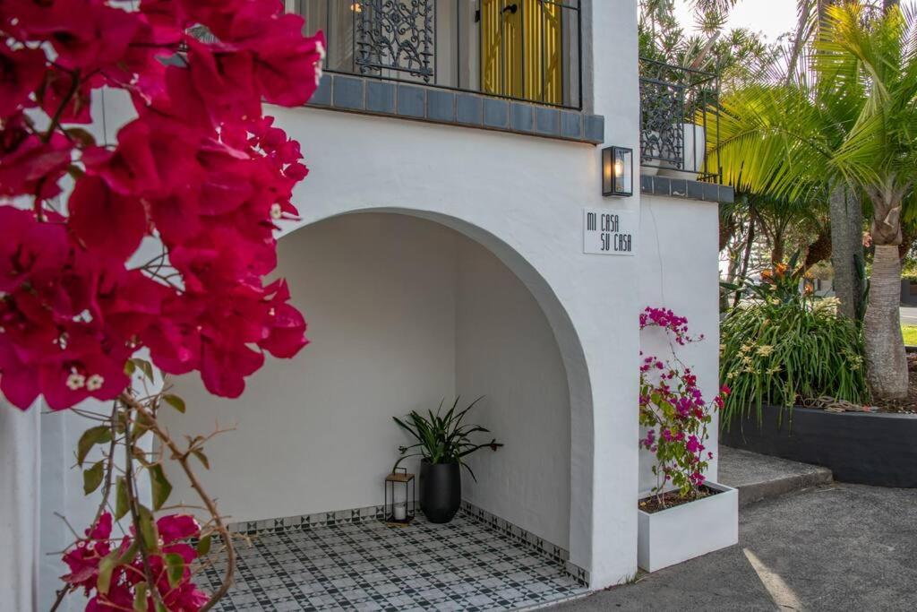 Mi Casa Su Casa