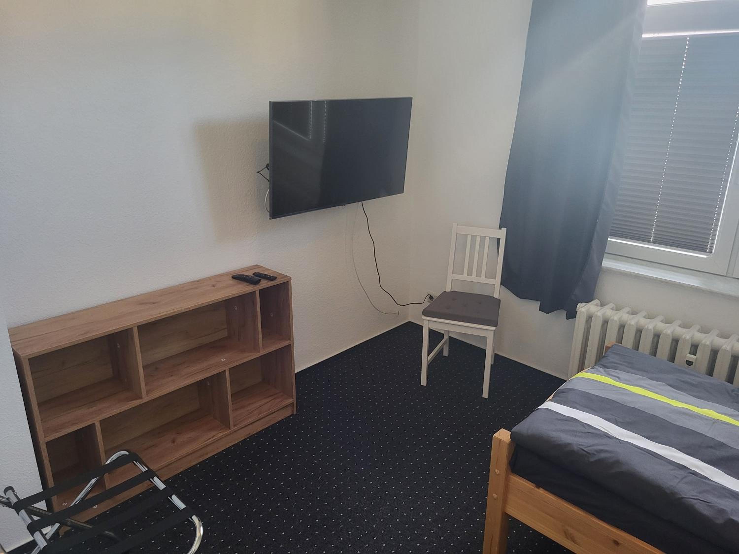 Große Wohnung im EG mit 2xAC
