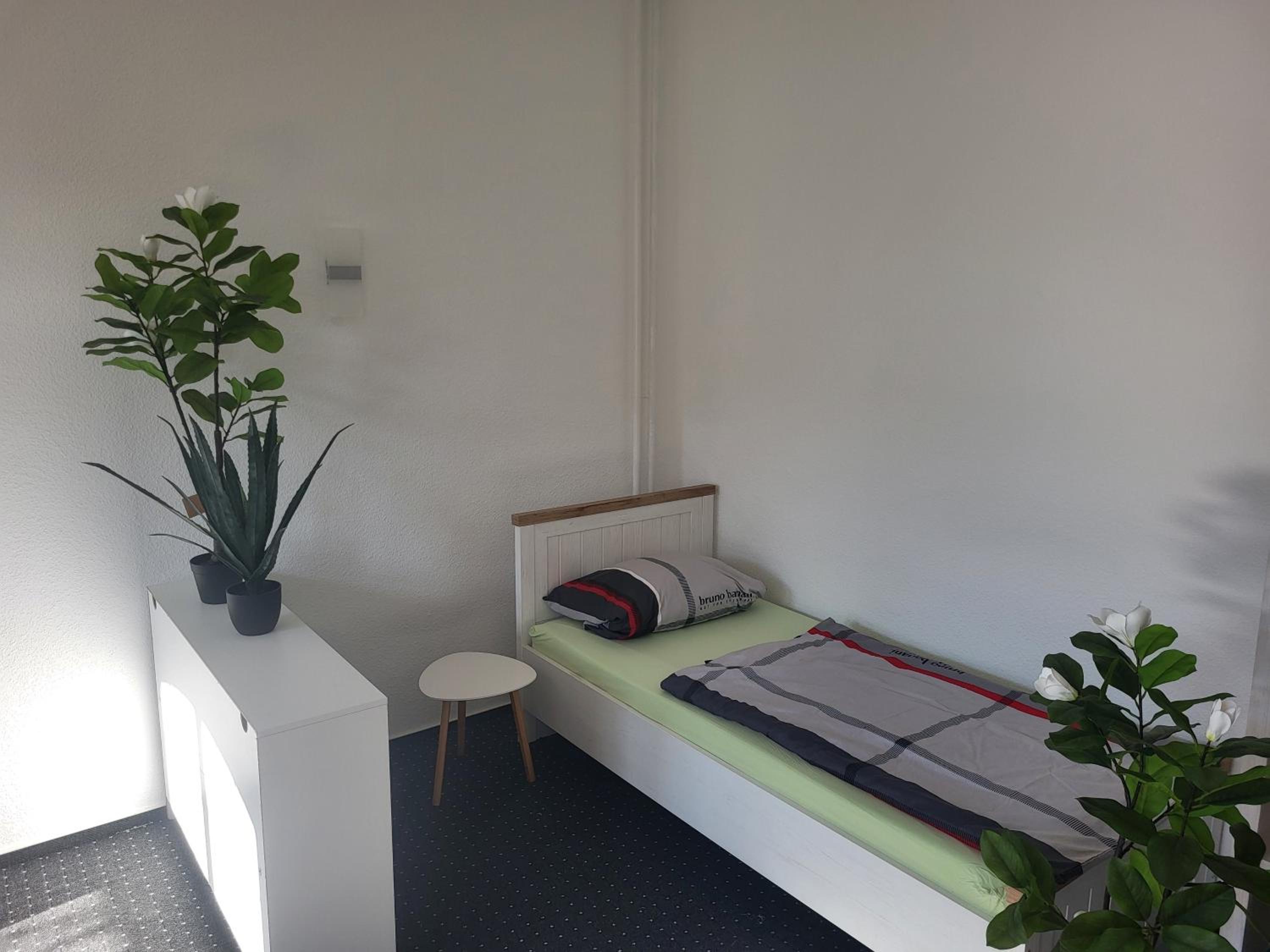 Große Wohnung im EG mit 2xAC