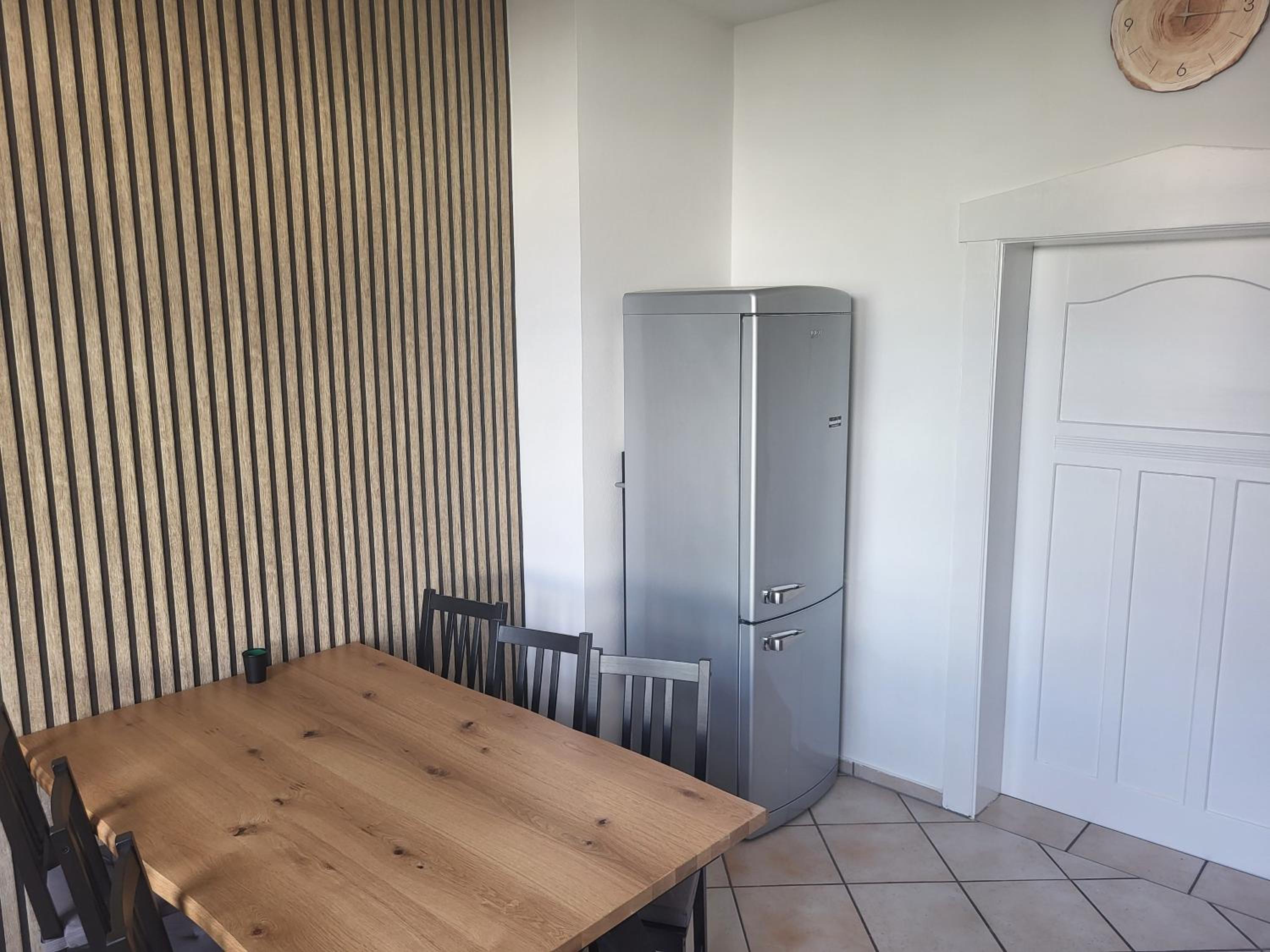 Große Wohnung im EG mit 2xAC
