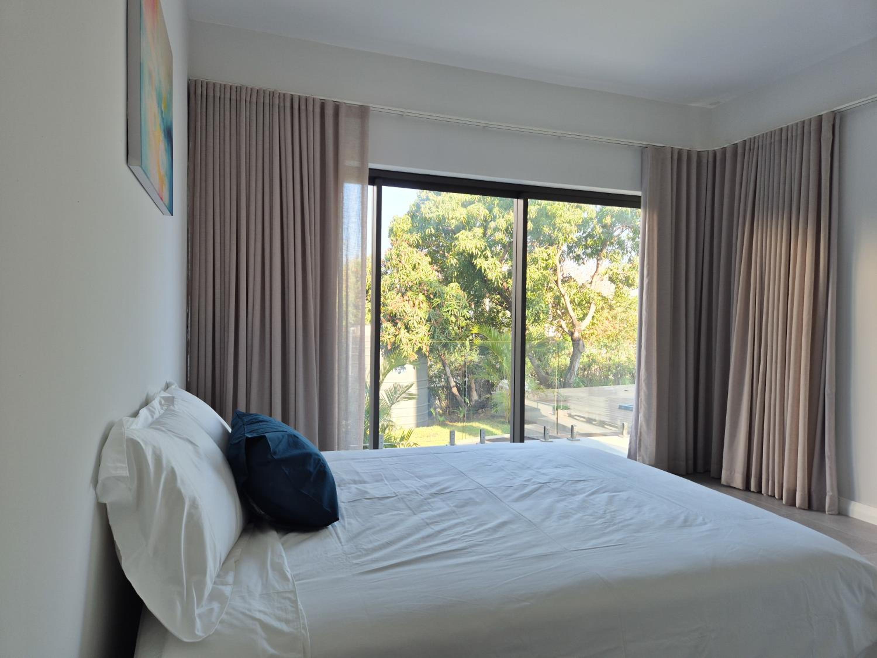 Uptamarin B1 photo 3