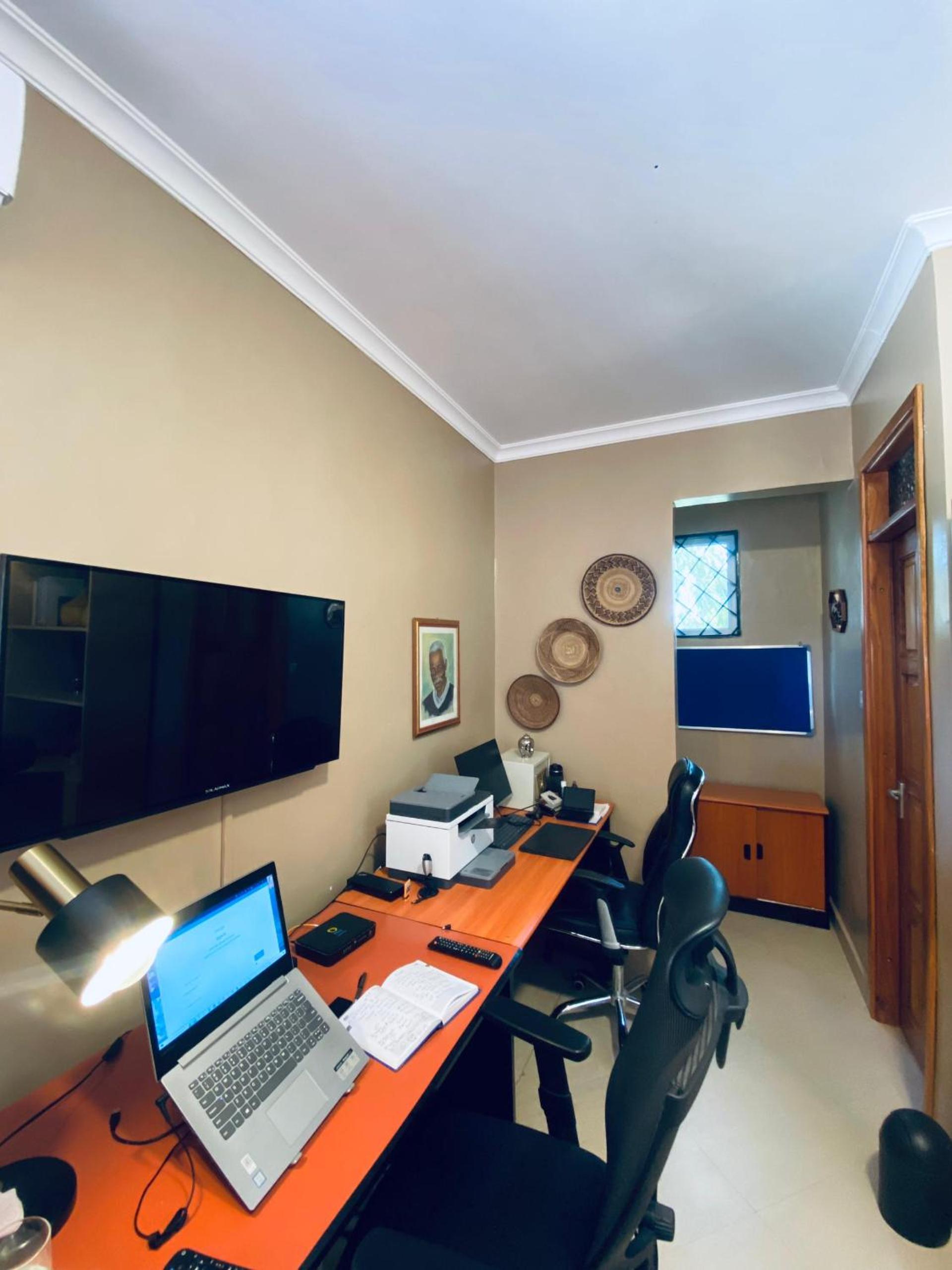 Jacomo Residences