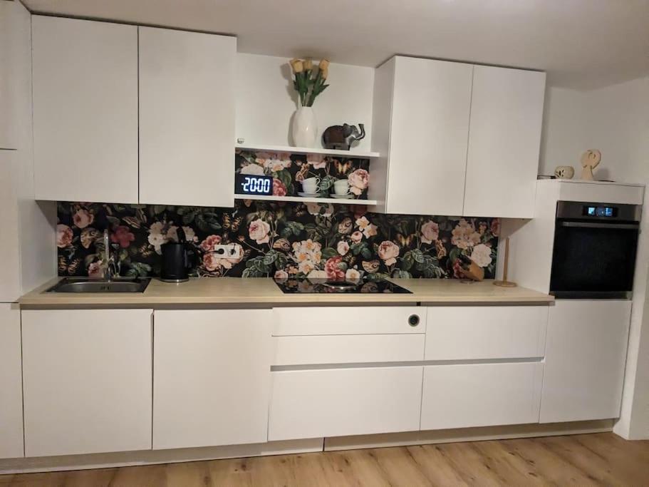 Apartment L i e b l i n g s o r t