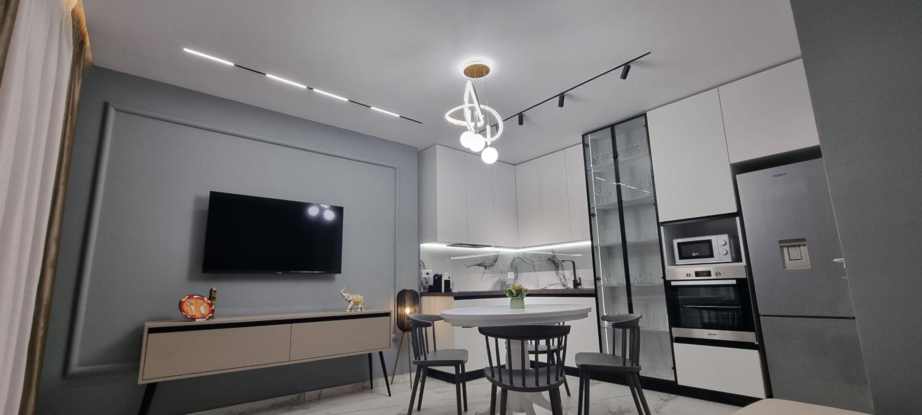 Center Dots Apartment Tirana