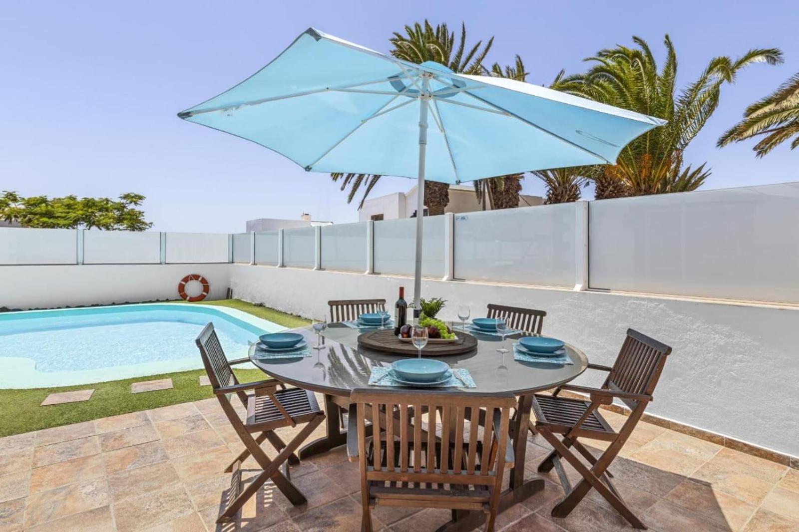 Villa Palacios Herrero view 3