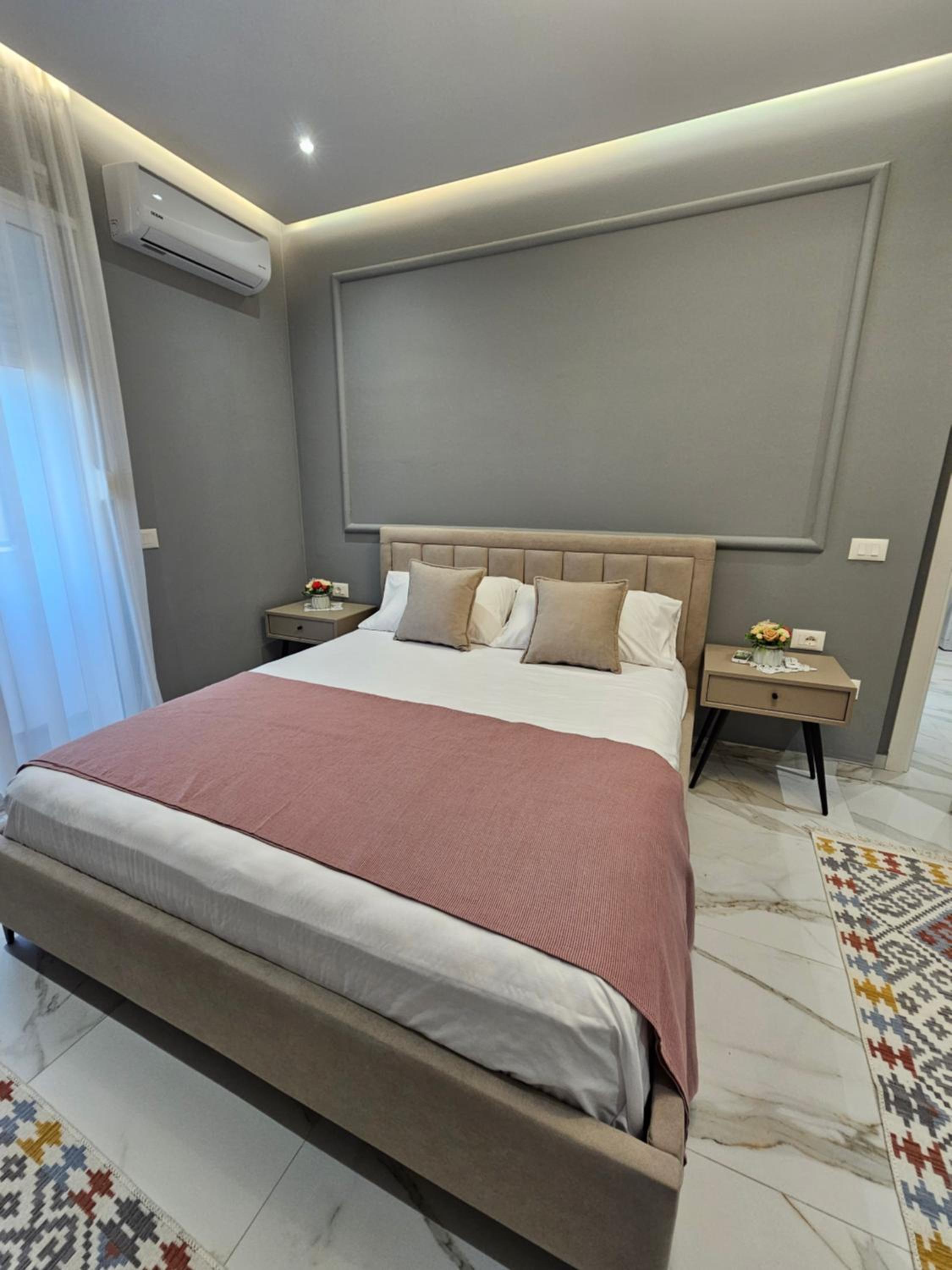 Center Dots Apartment Tirana