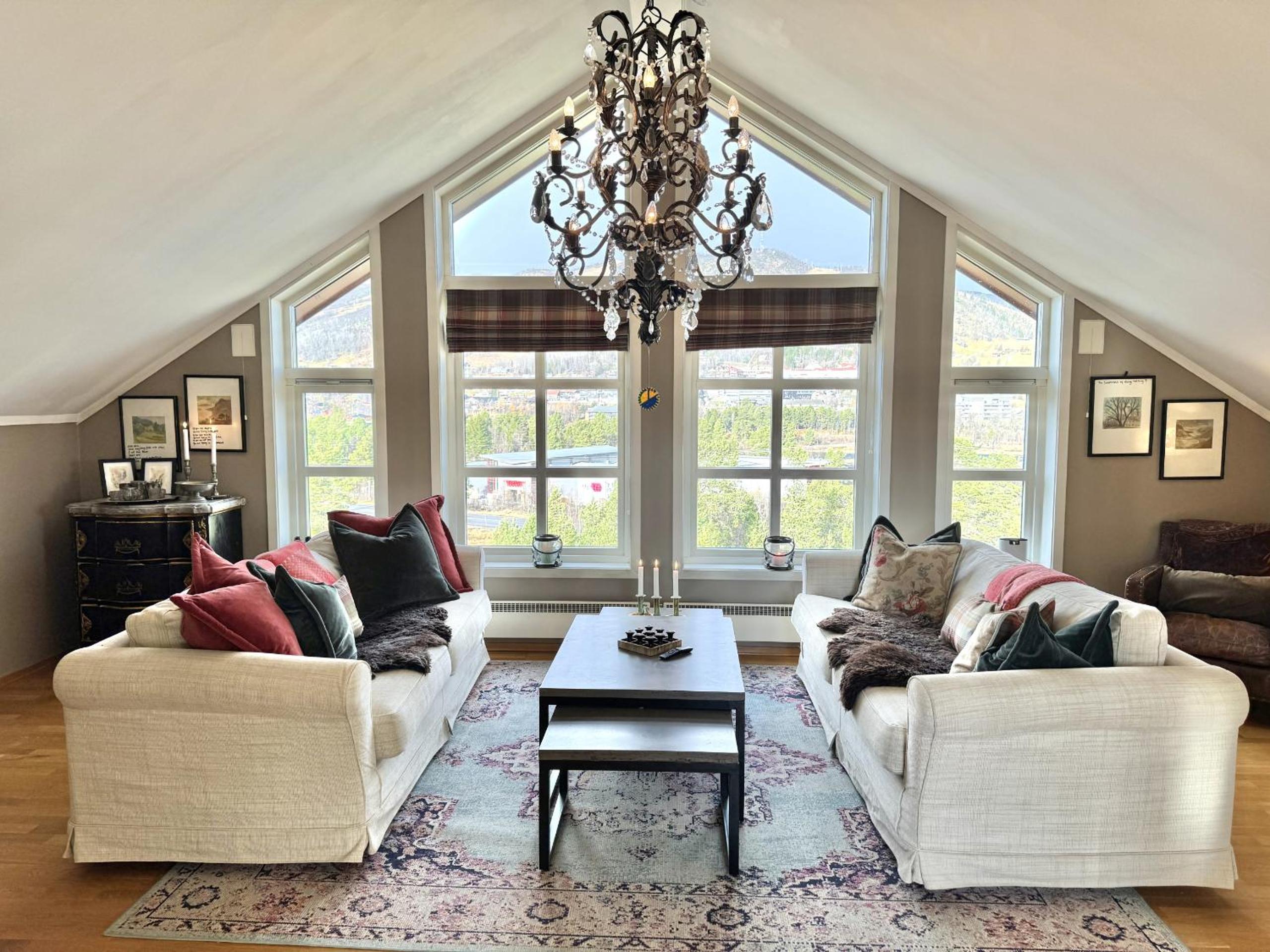 Spacious and beautiful apartment in Geilo, mountain retreat with view!