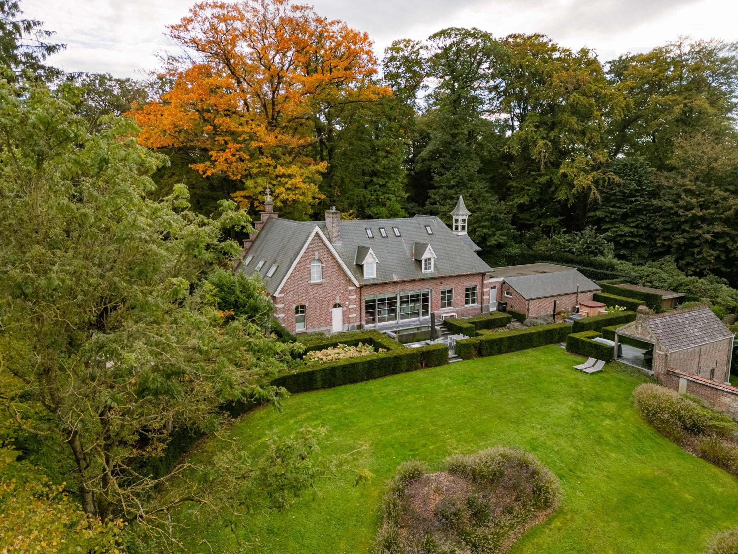 Unique and very exclusive villa 