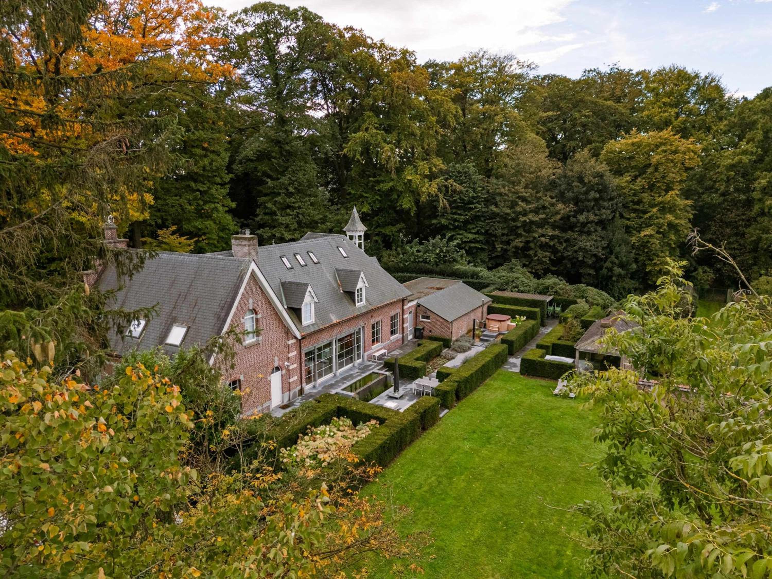 Unique and very exclusive villa 