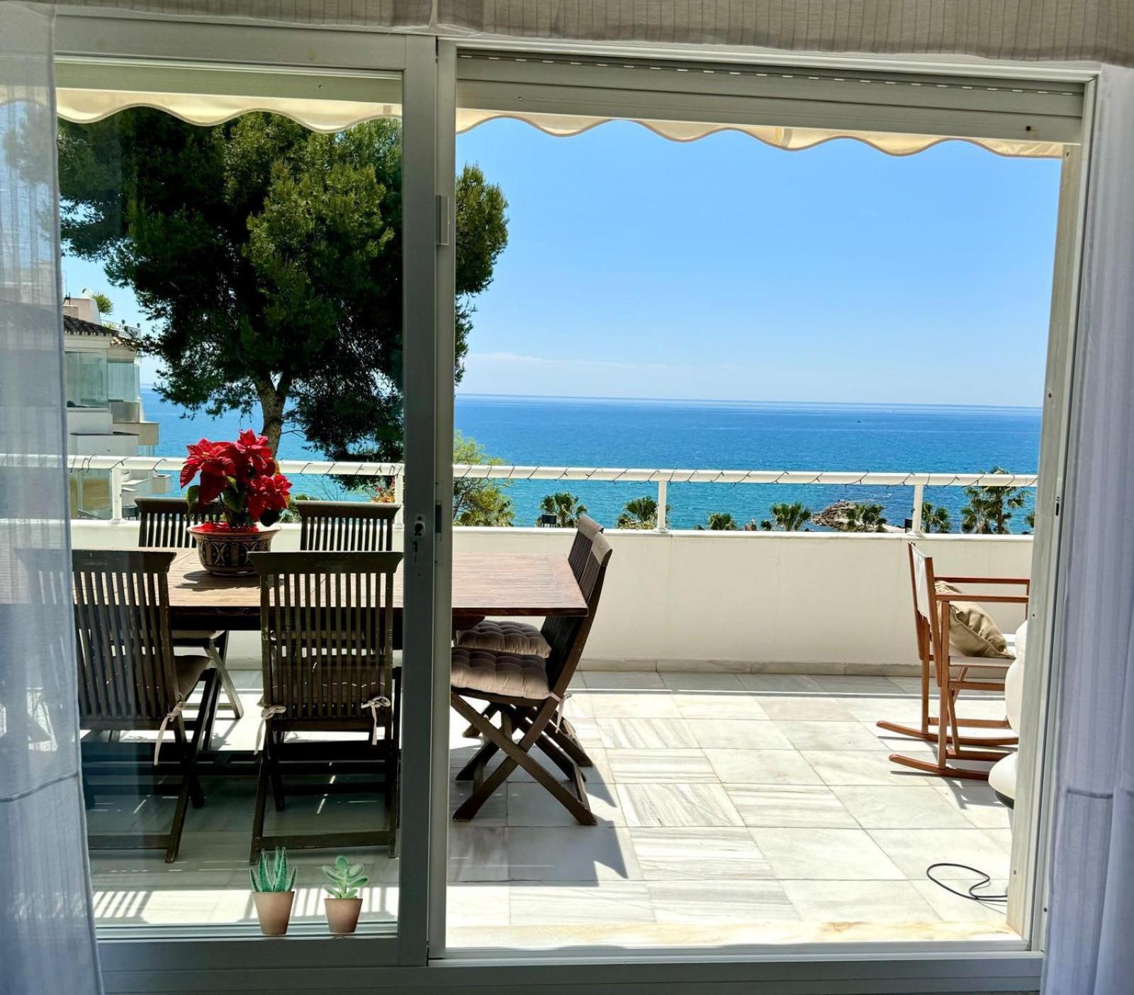 Homely Home Vistas al mar view 4