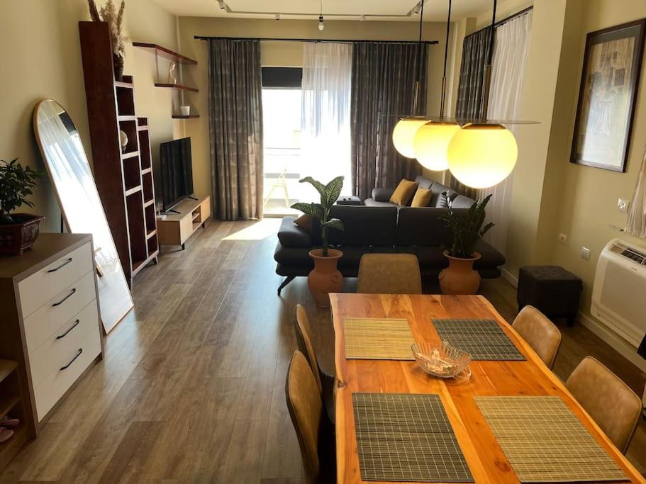 Rea's Apartment