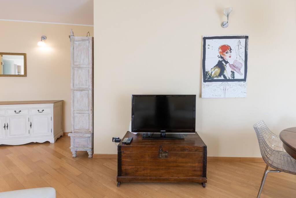 Spacious two bedrooms Solari area - Mirable PM
