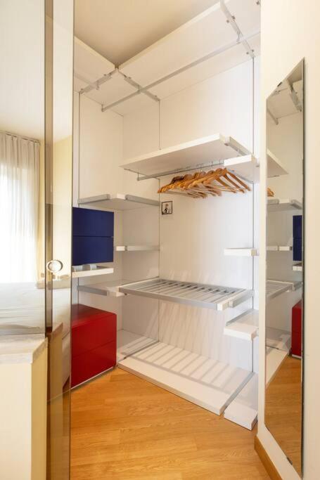 Spacious two bedrooms Solari area - Mirable PM