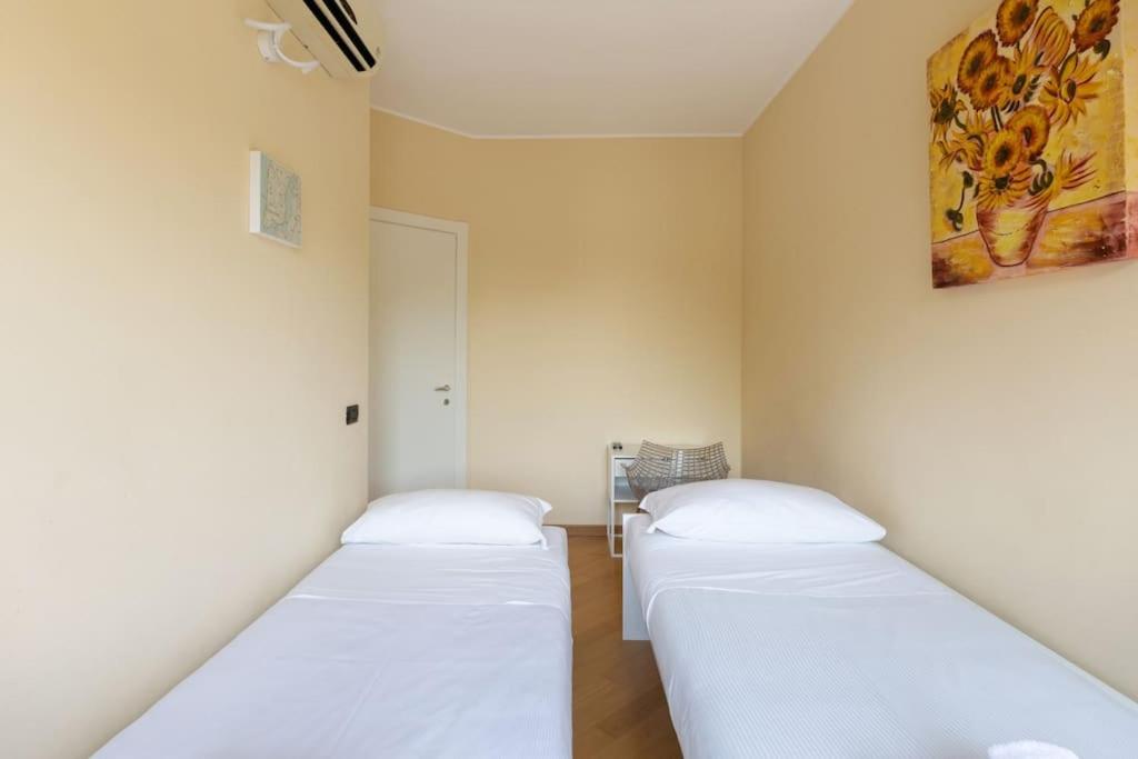 Spacious two bedrooms Solari area - Mirable PM