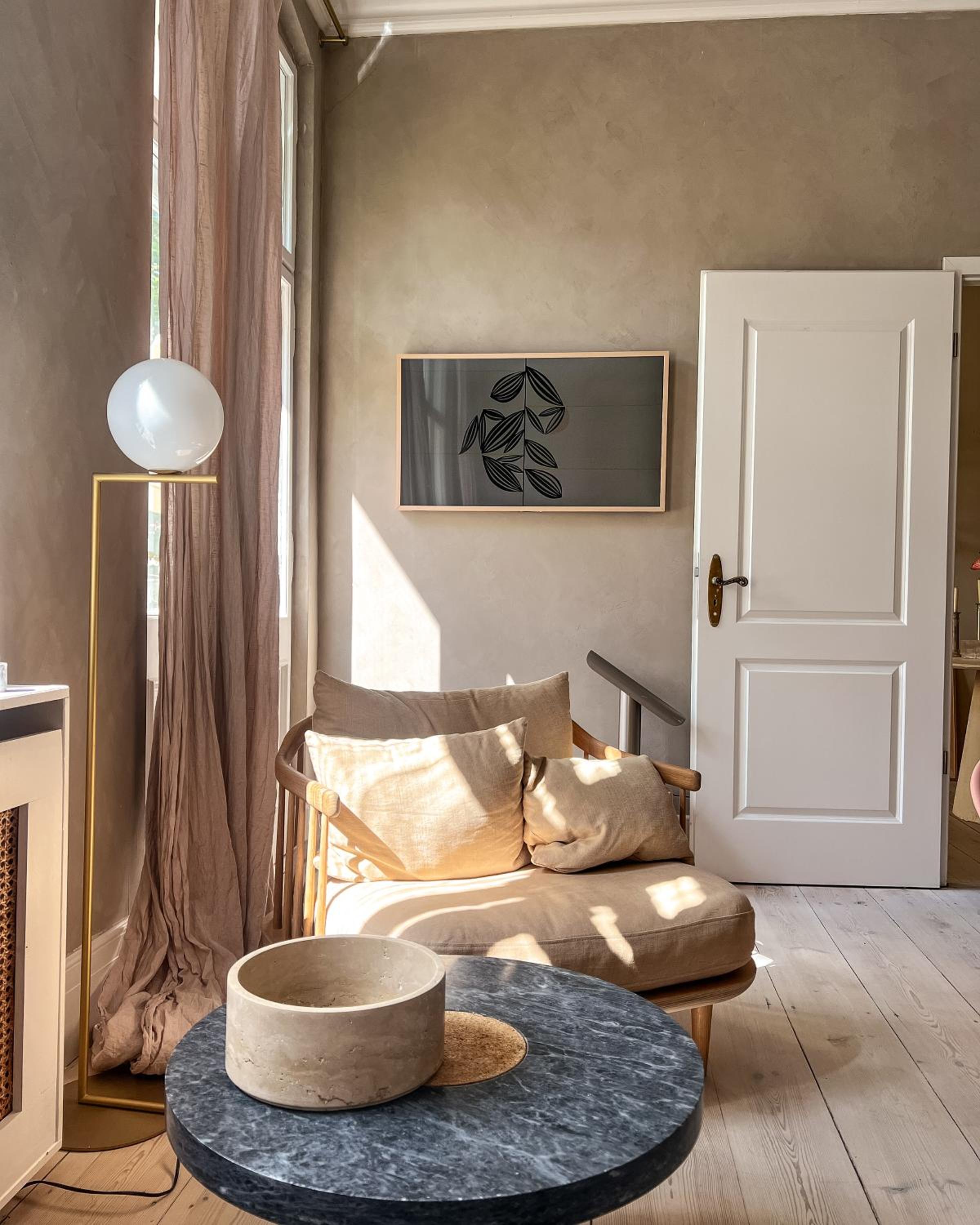 Beautiful 3 room apartment in Berlin center