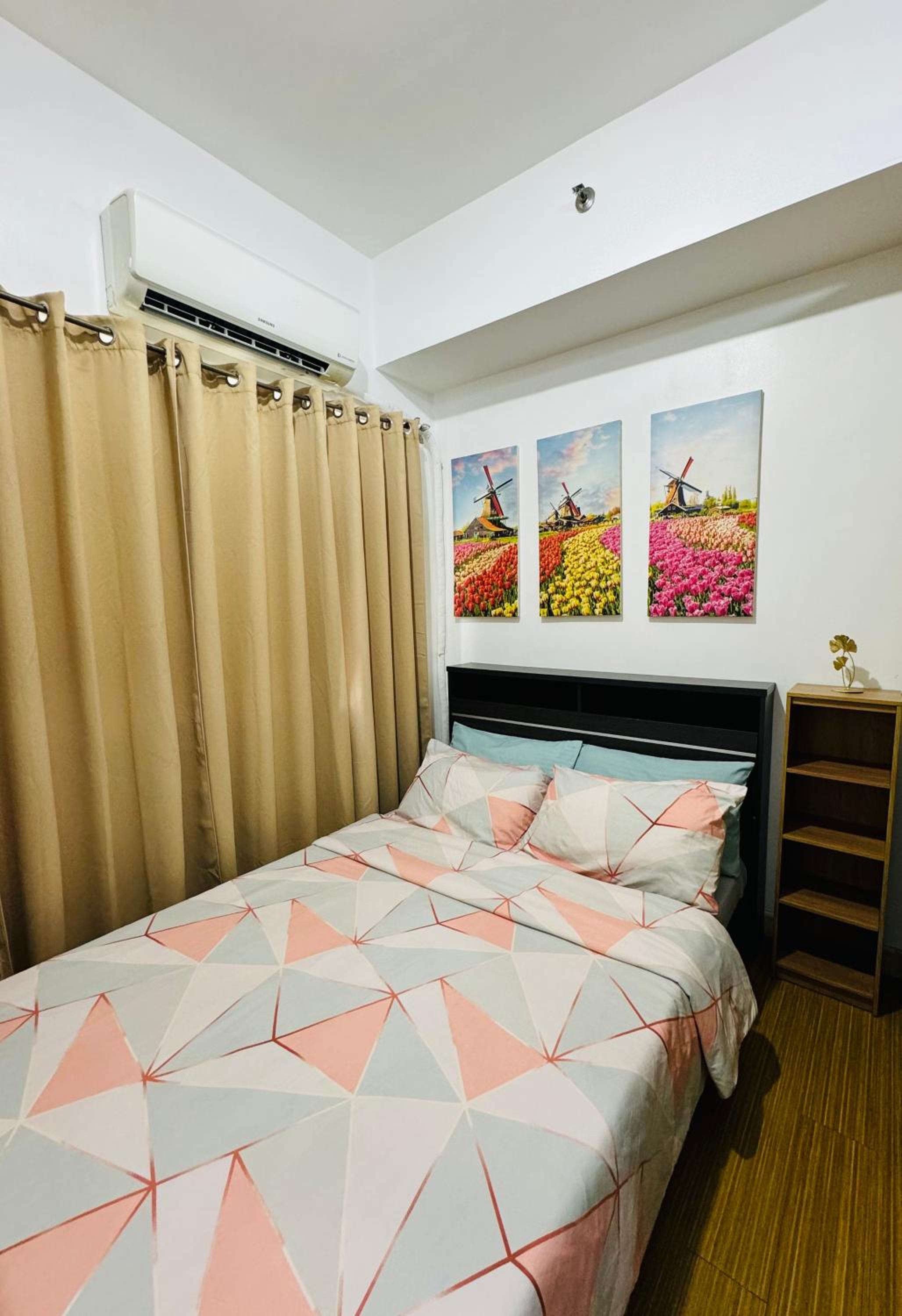 LD Cozy Condo - Grace Residences, Taguig City near BGC view 2