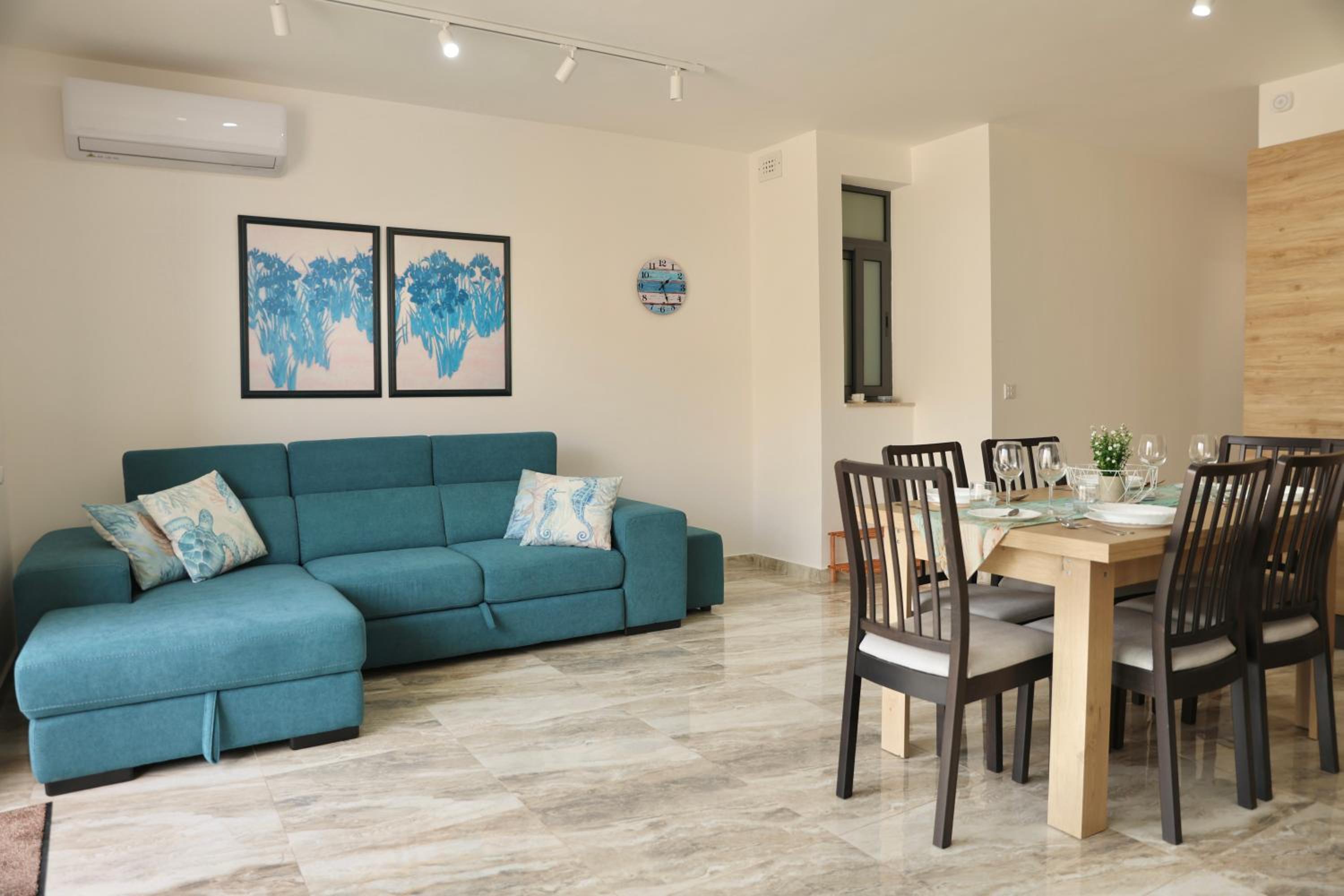 Stunning 3BR Apt with Sea views in Xlendi Gozo by 360 Estates photo 3