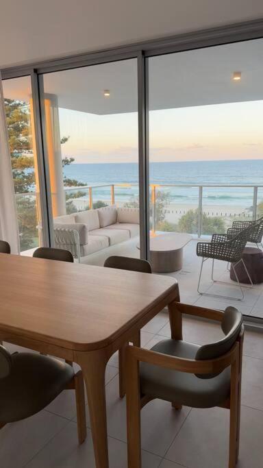 Apartment in Palm Beach